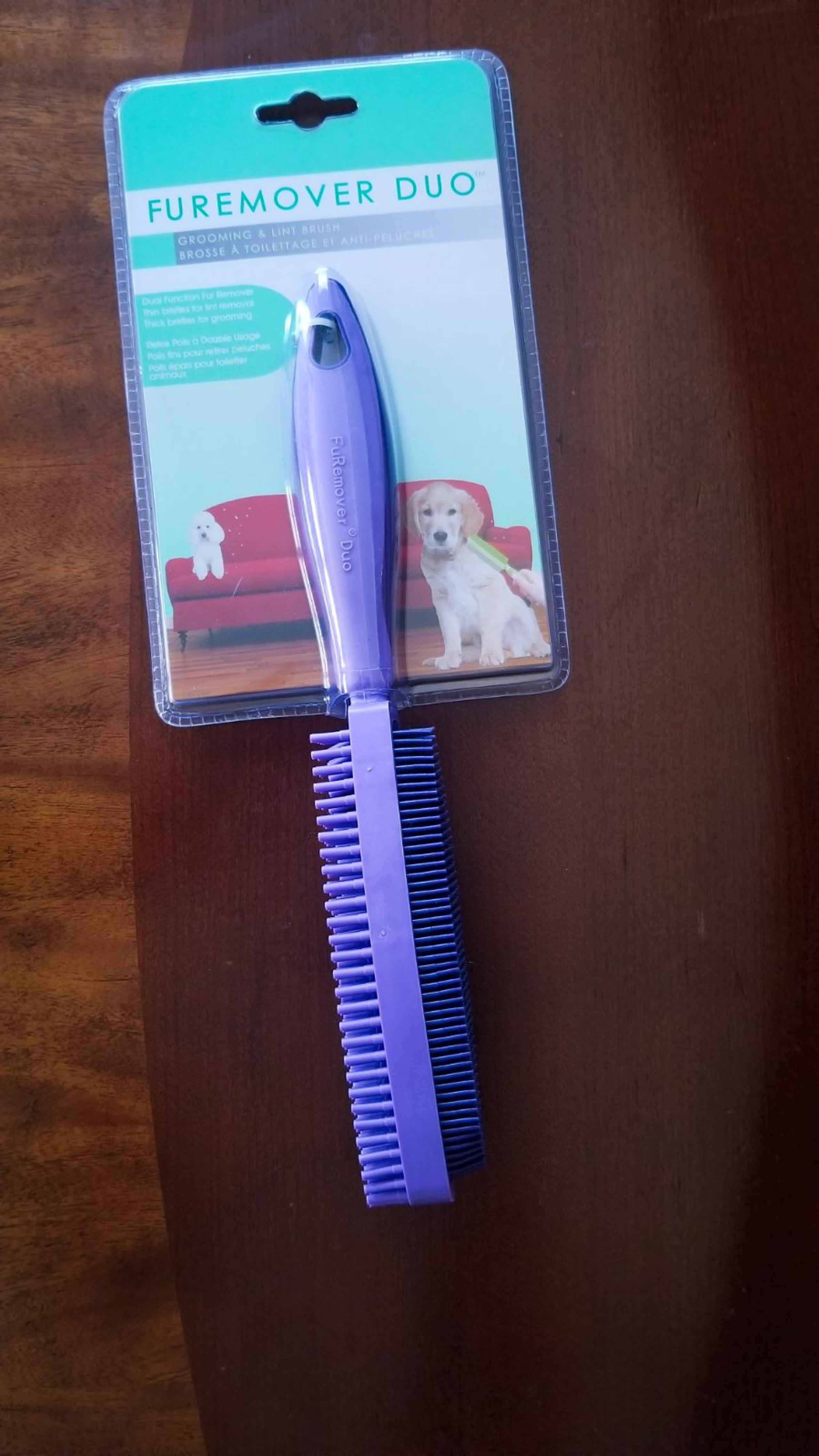 Grooming & Lint Brush