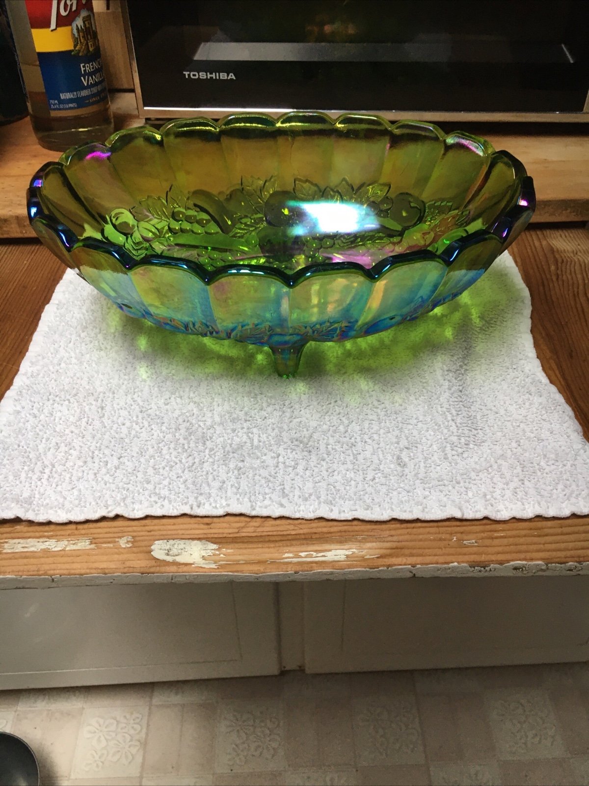 Vintage Indiana Glass green/blue carnival glass (4) feet oval bowl