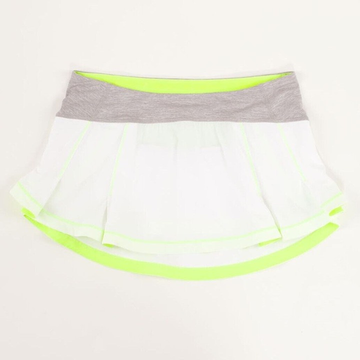 Lululemon Women's Presta Skirt in White Color size 8