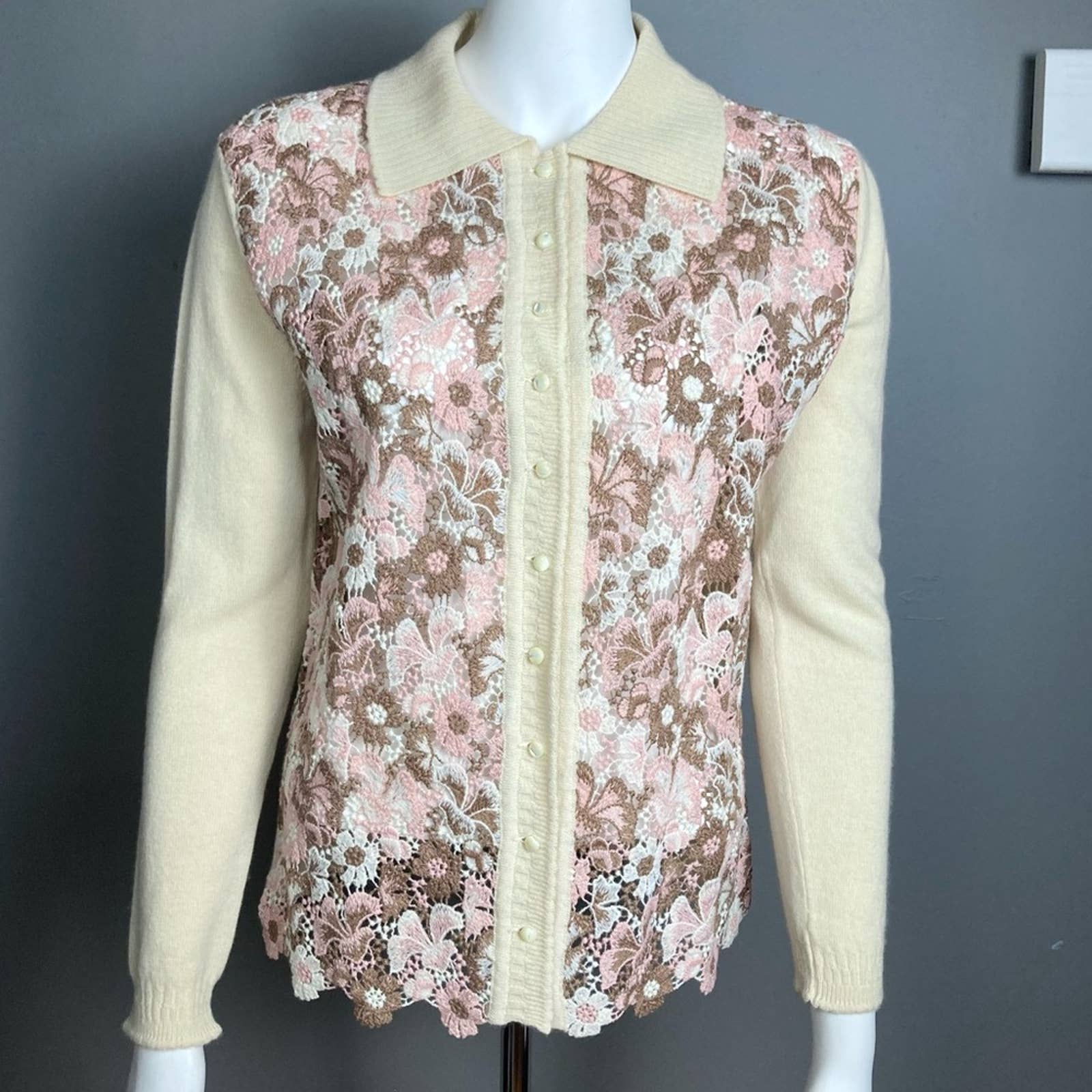 N. Peal London Cashmere cardigan lattice lace applique Medium / 44