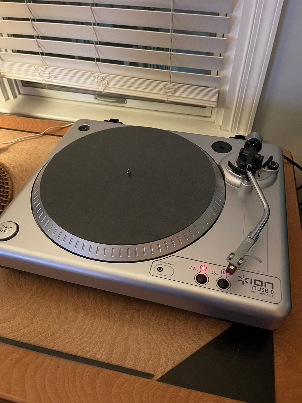 Ion ttusb-10 turntable