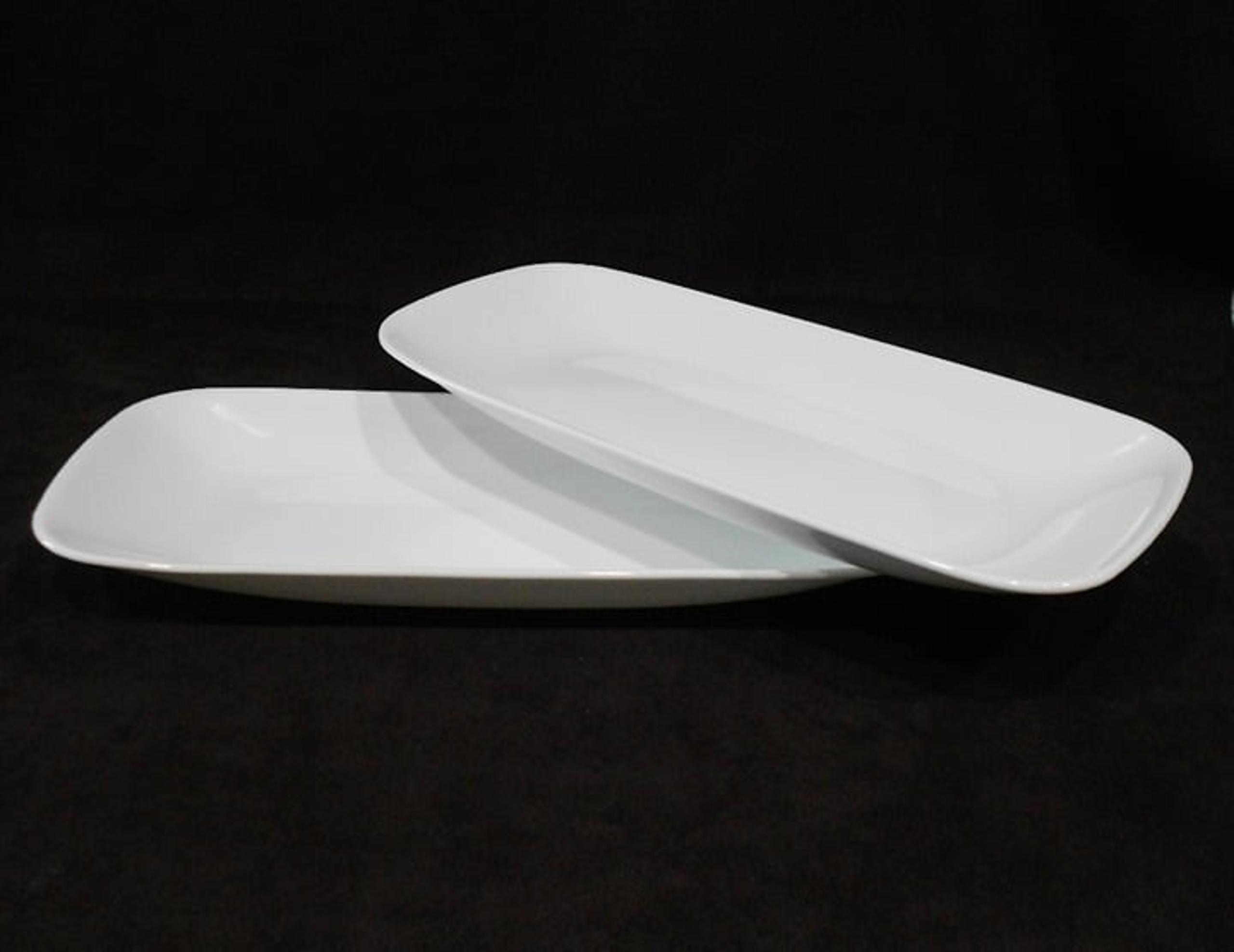 2 Corelle PURE WHITE Winter 10x5 APPETIZER TRAYS Serving Platters Oblong Fish