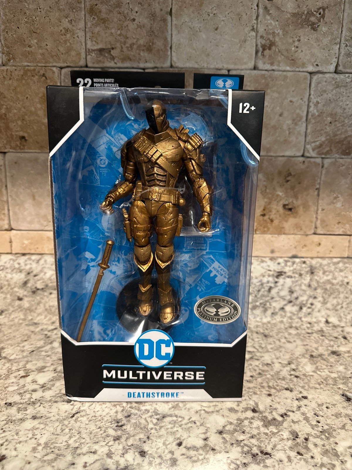 DC multiverse McFarlane Deathstroke Arkham Origins Platinum Gold