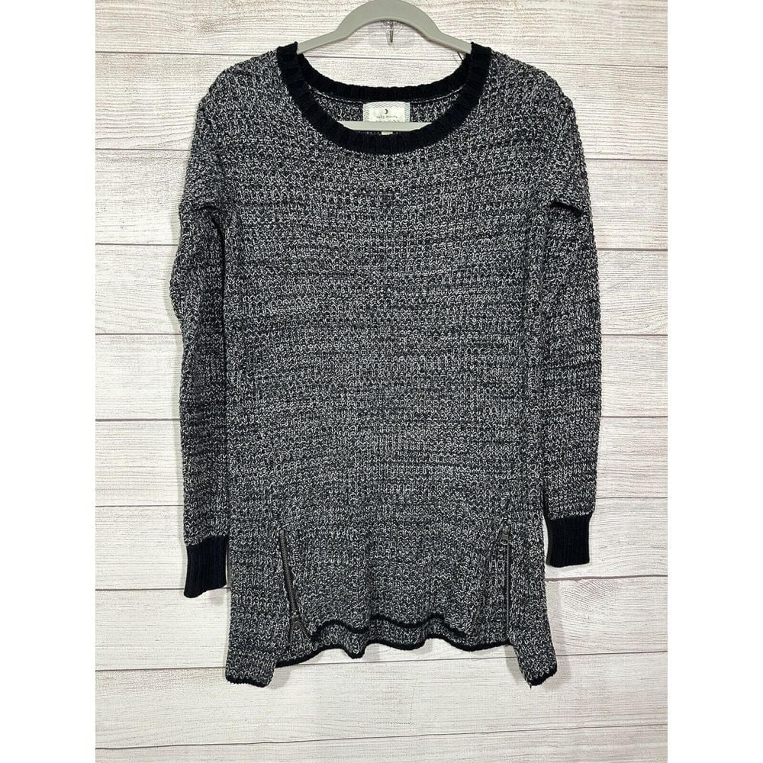 Ruby Moon Women's Sweater Black White Pullover Long Sleeve Crew Neck Size Small
