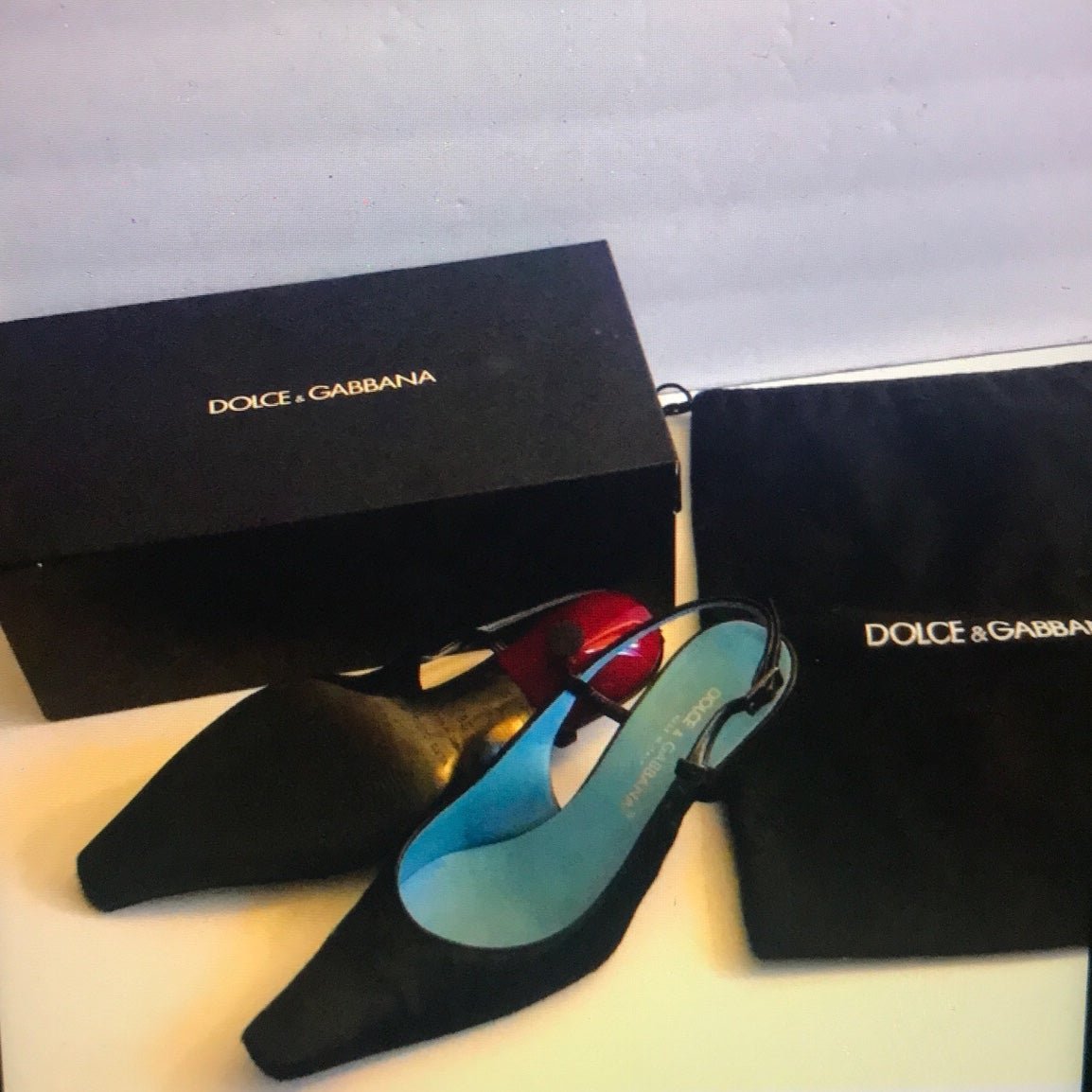 Final Sale! Dolce and Gabbana kitten-heel slingback pumps-black