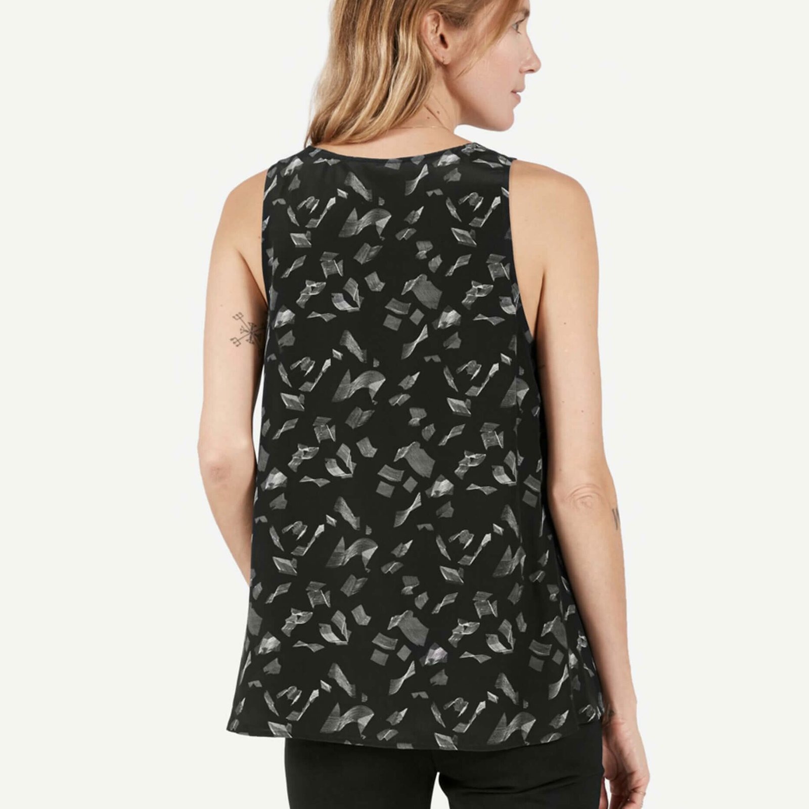 EVERLANE x JULIA DAULT limited edition silk print tank