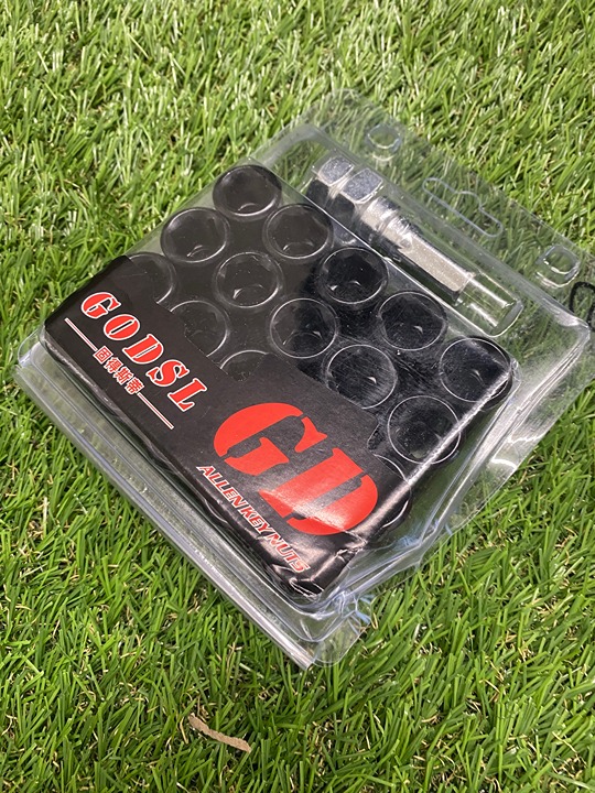 Godsl Lug Nuts M12 x 1.25 Black Lugs Pack of 20 Nuts + Key JDM Brand New