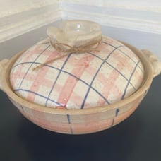 Vintage Retro Clay Plaid Dutch Oven Casserole Holder, Glazed Stoneware