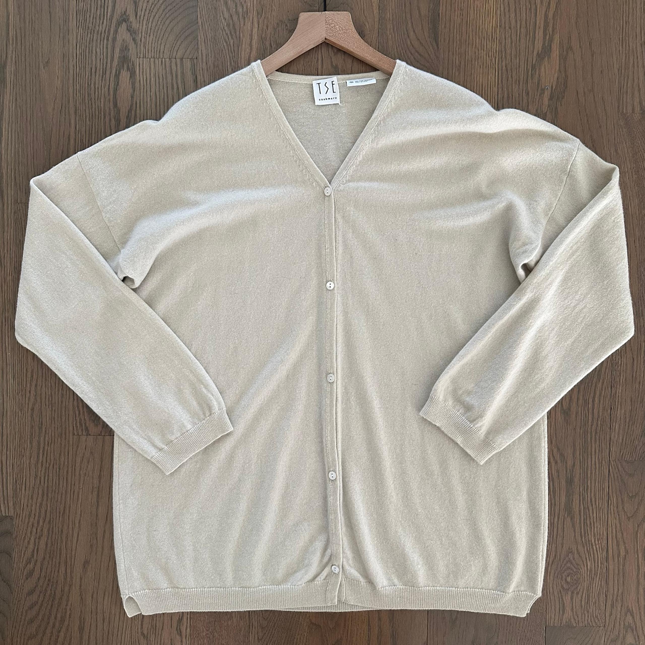 TSE 100% Cashmere V-neck Button Front Oversize Cardigan Sweater in Ivory Cream M