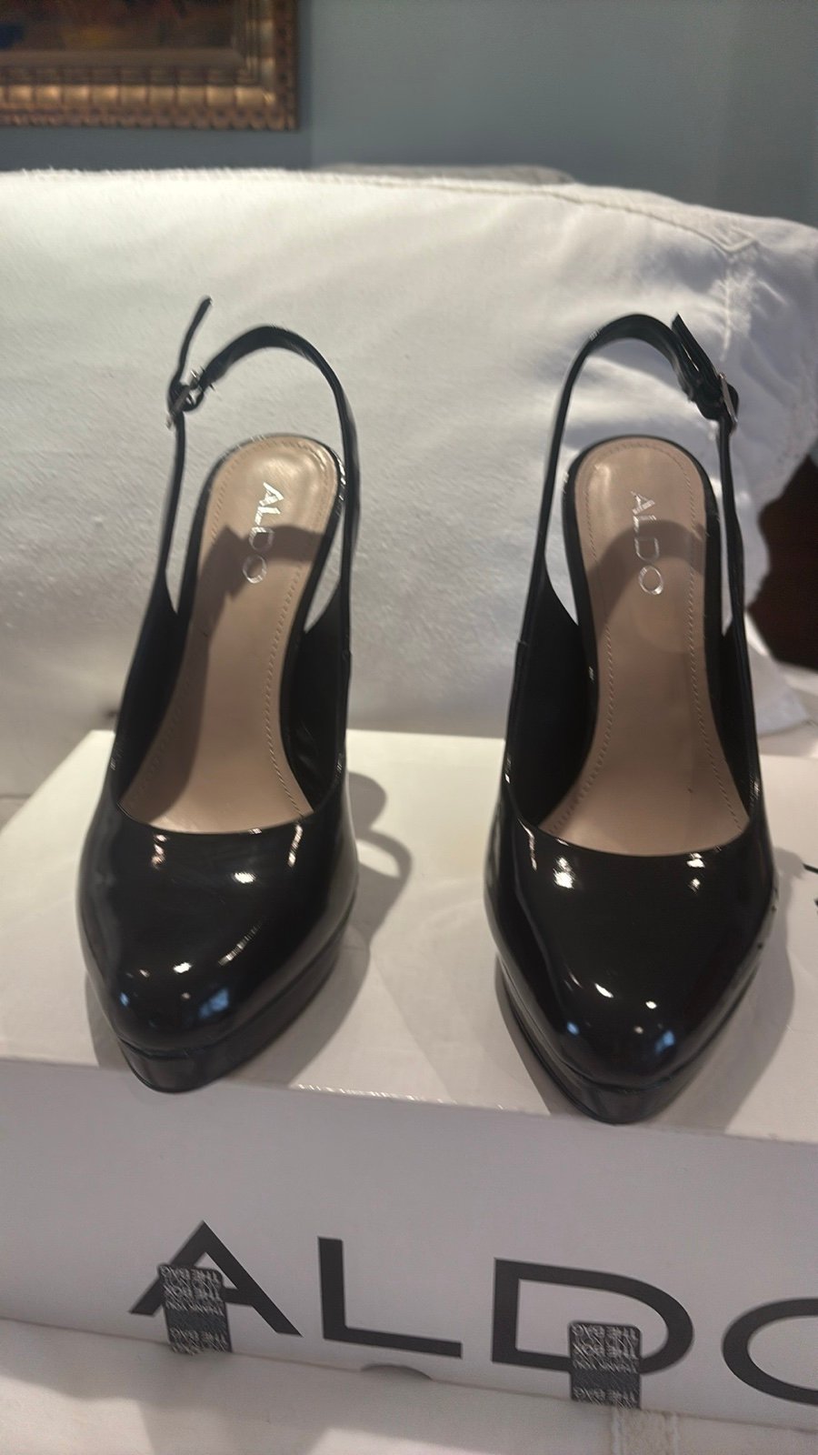 Aldo High heel sling back pumps