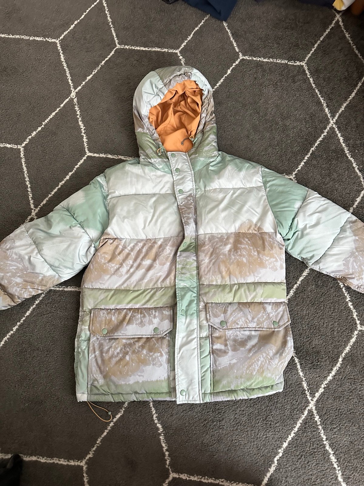 BDG Puffer