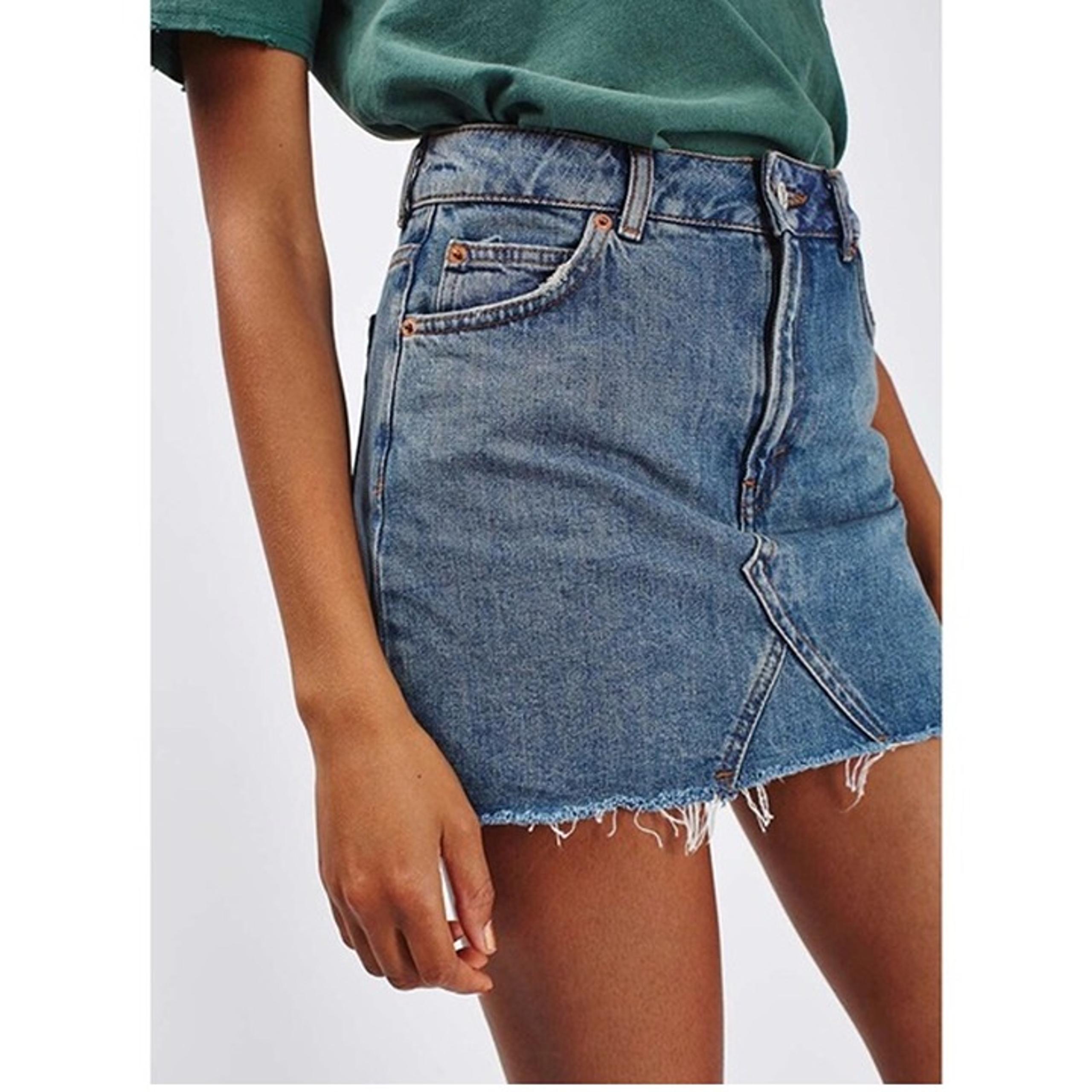 Topshop Moto Cutoff Distressed Pockets Frayed Hem Cotton Denim Mini Skirt