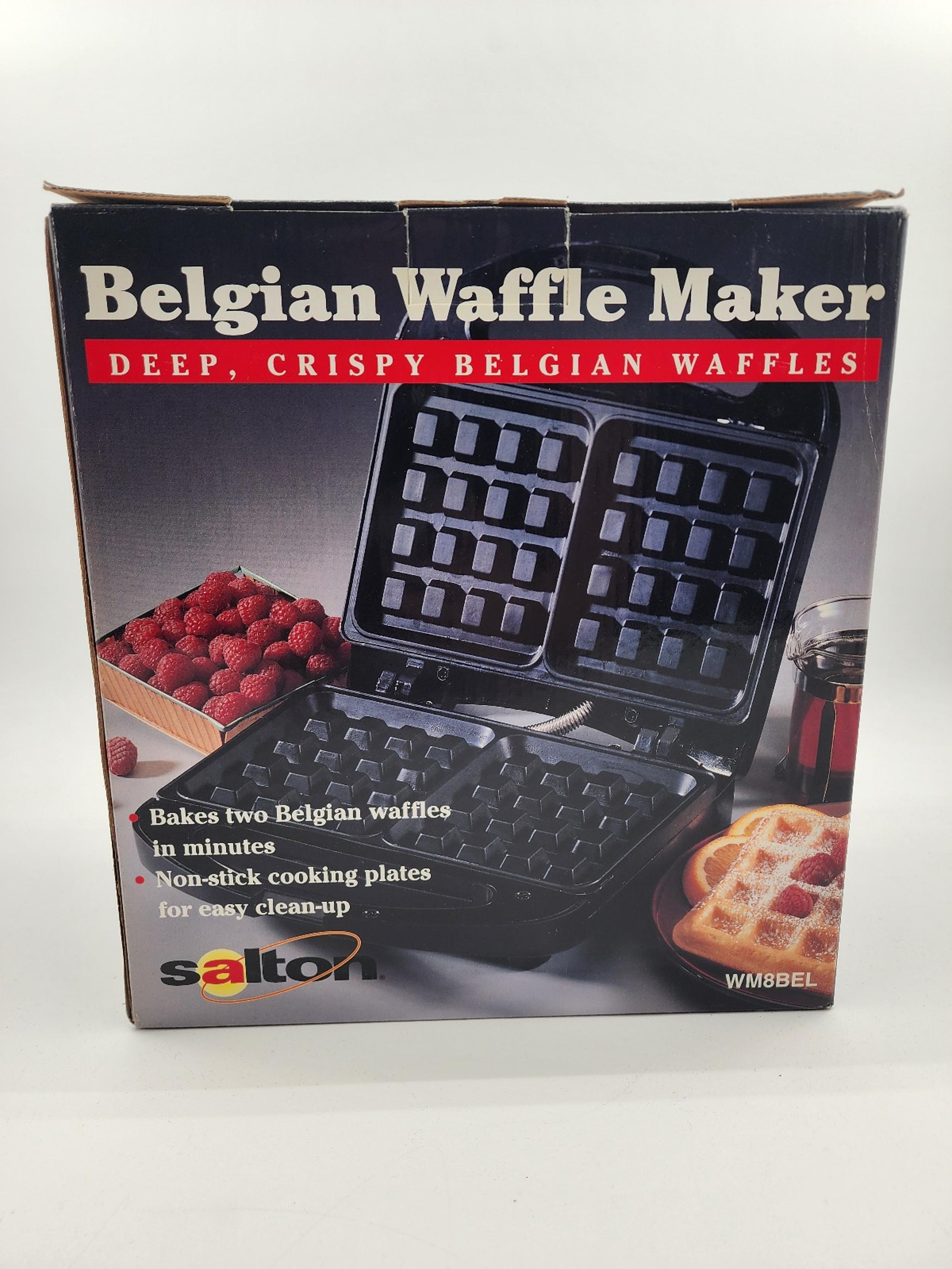 Belgian Waffle Maker SALTON