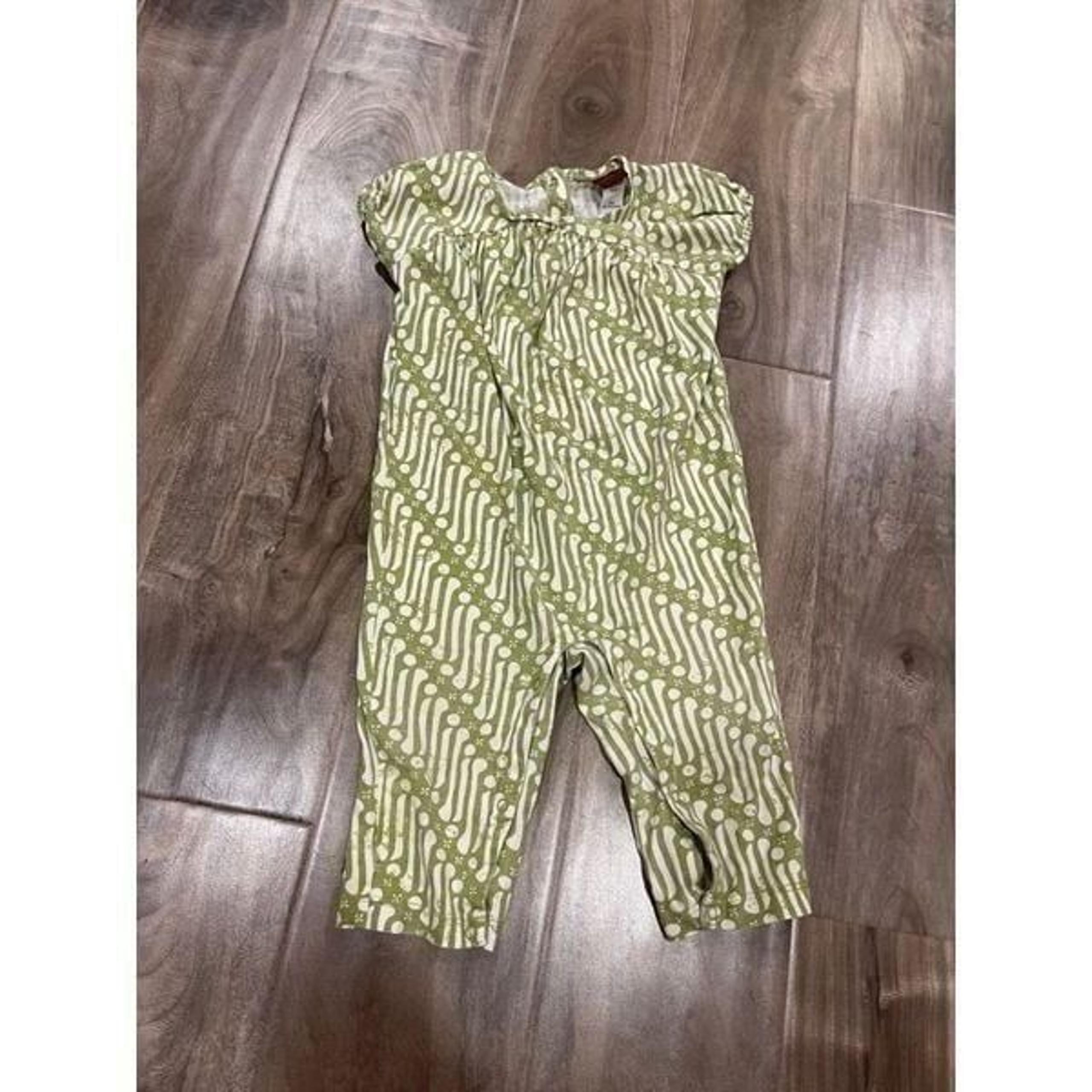 Tea Collection 3-6M green & white patterned romper