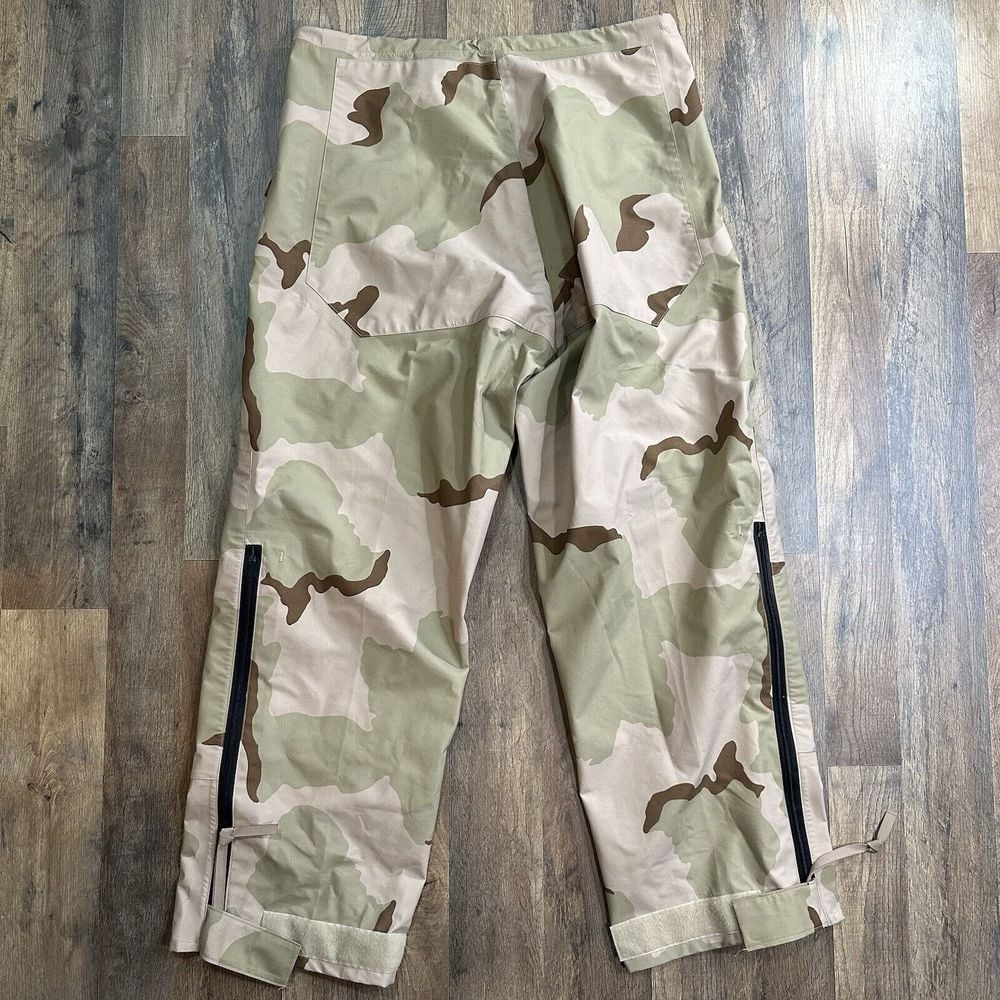 USGI GORE-TEX Desert Camouflage Trousers Pants NSN 8415-01-475-3697 Medium Reg