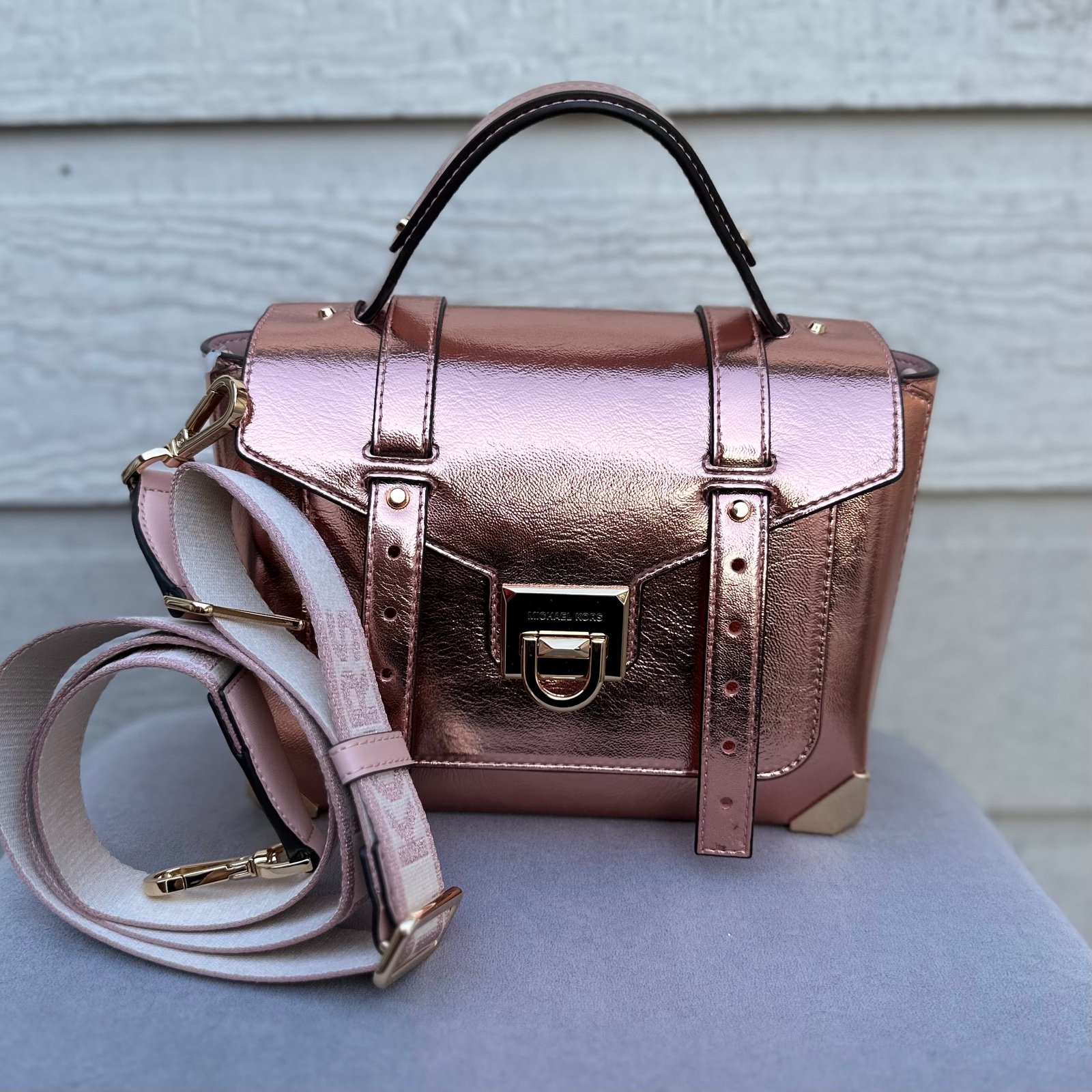 Michael Kors purse