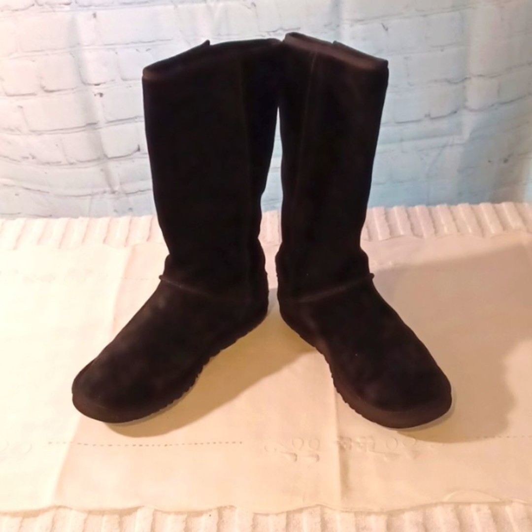 Ugg Eva Button Black Woman's Leather Boots Size‎ 7 Sheepskin Lined