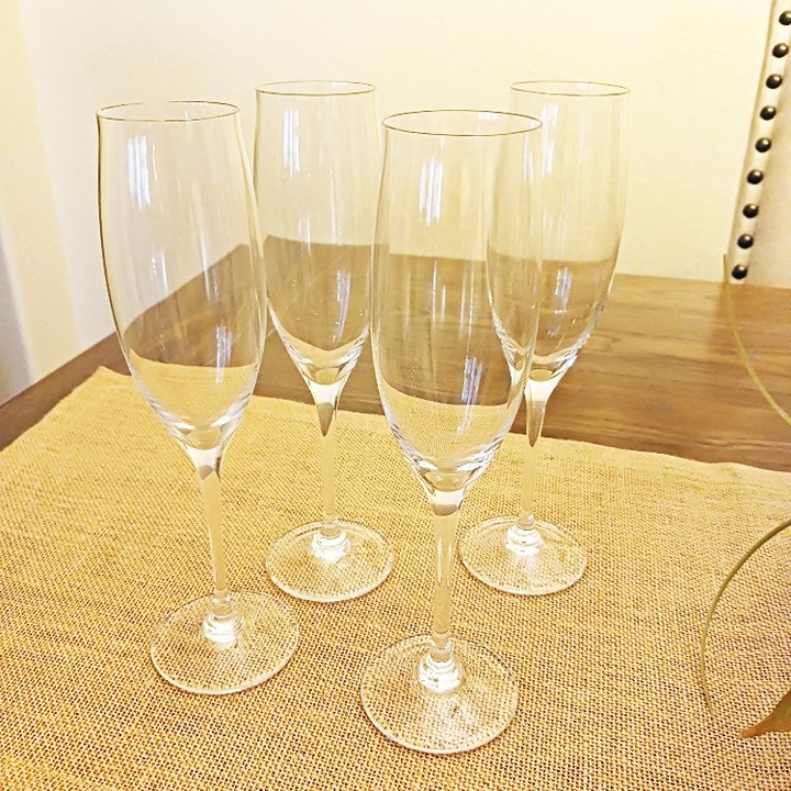 4 - Williams Sonoma Classic Champagne Flutes - Excellent!