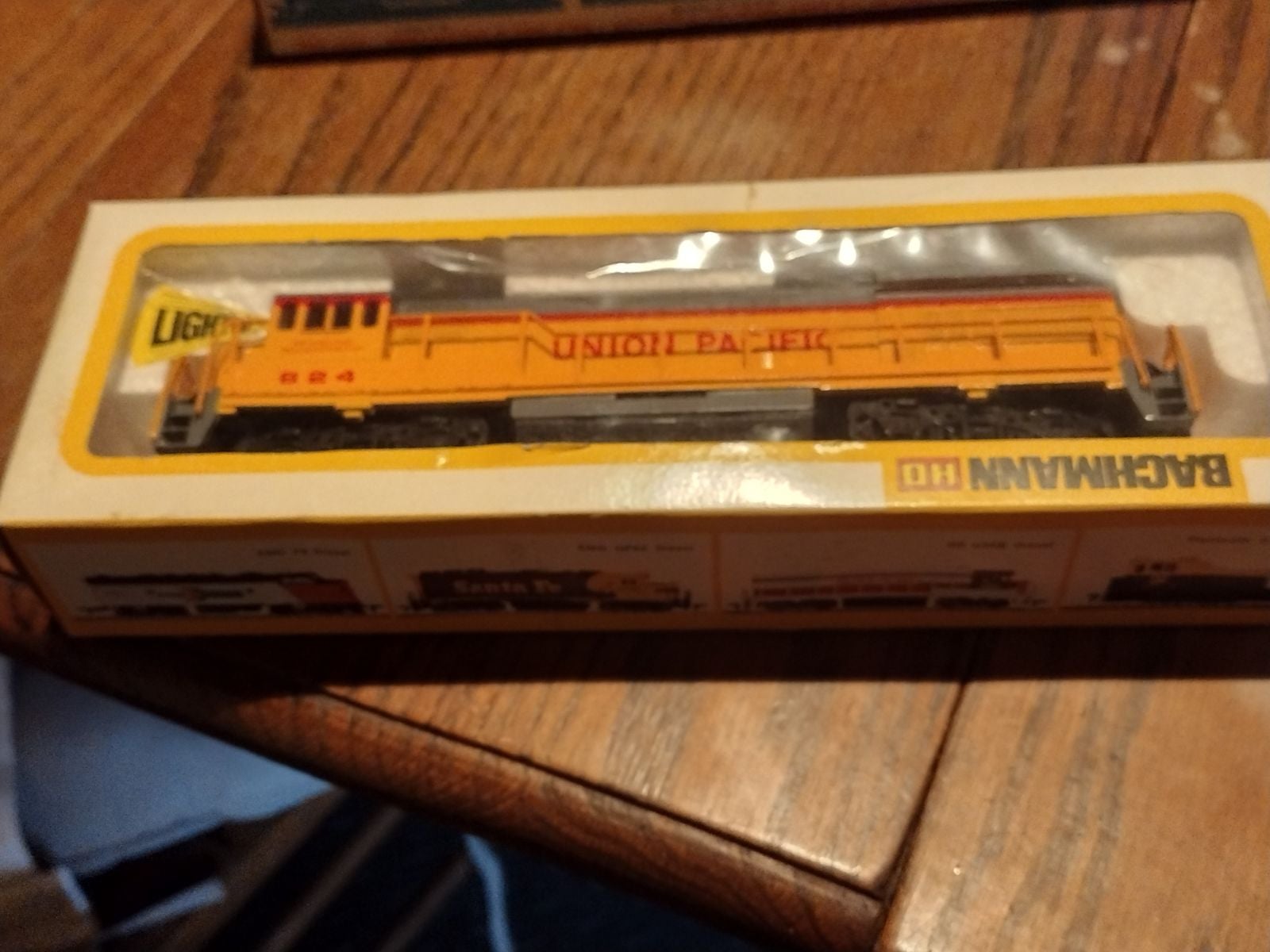 ho scale trains