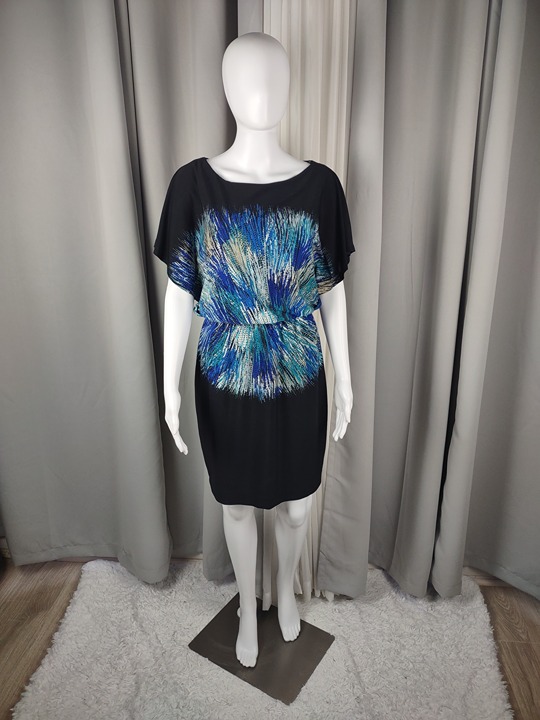 Maggy london kimono store pleated dress