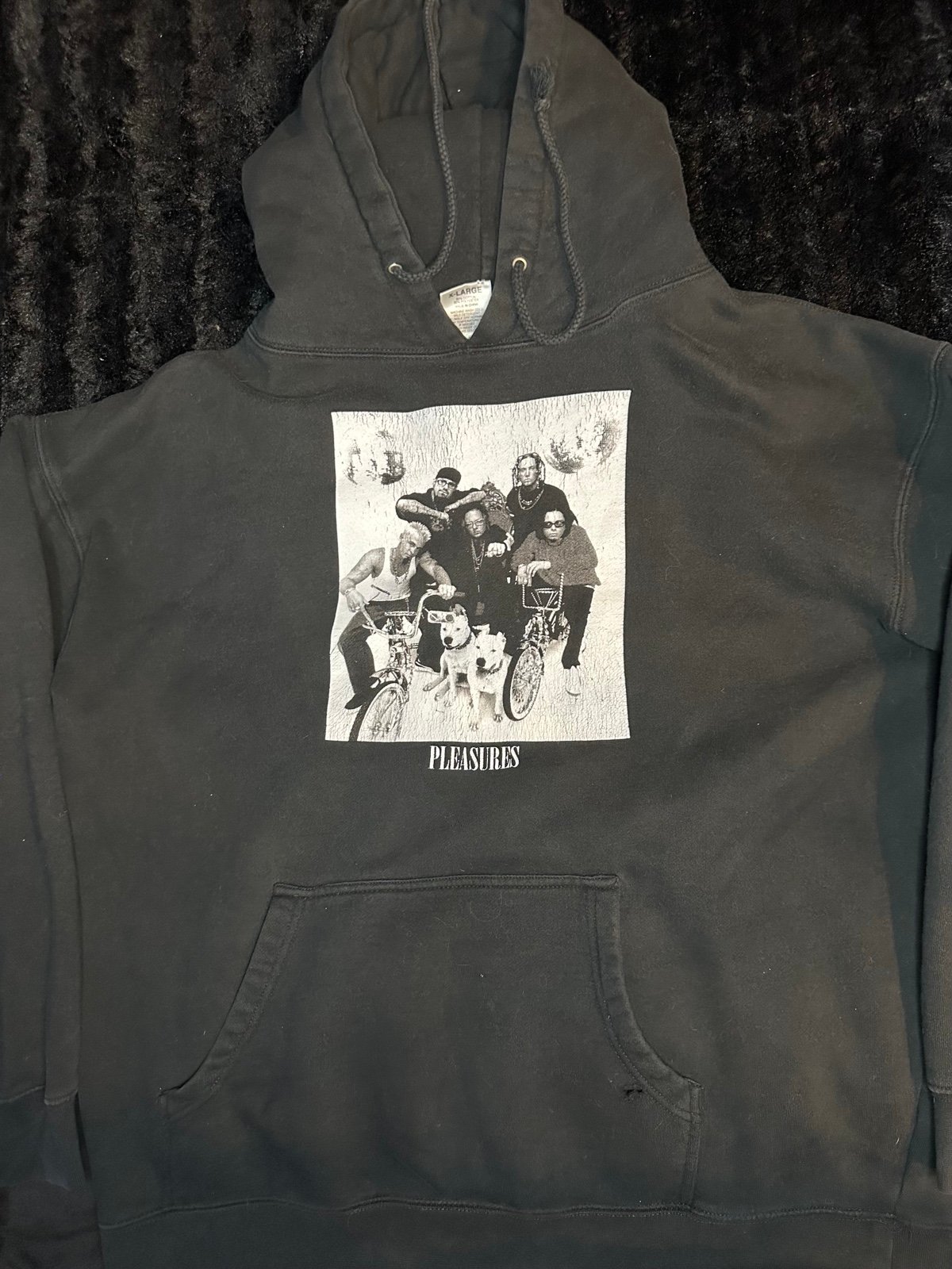pleasures hoodie