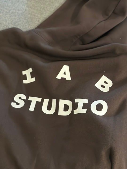 ★送料・関税込★IAB Studio★IAB Studio Hoodie Brown★ IAB Studio Brown Classic Hoodie