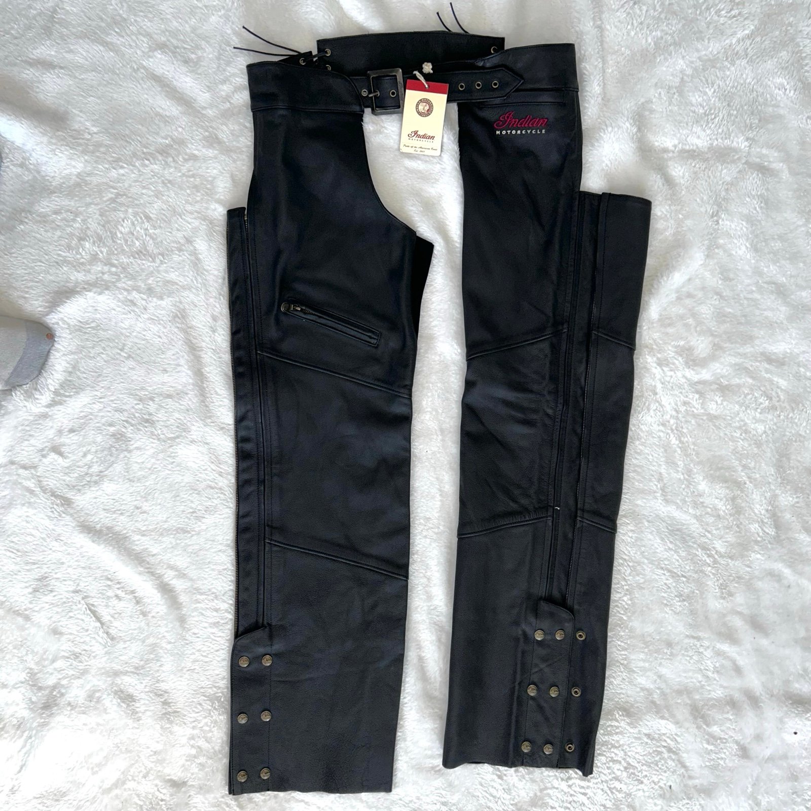 NWT Indian Motorcycle Black Leather Women’s Chaps XL 286371409 New with tags