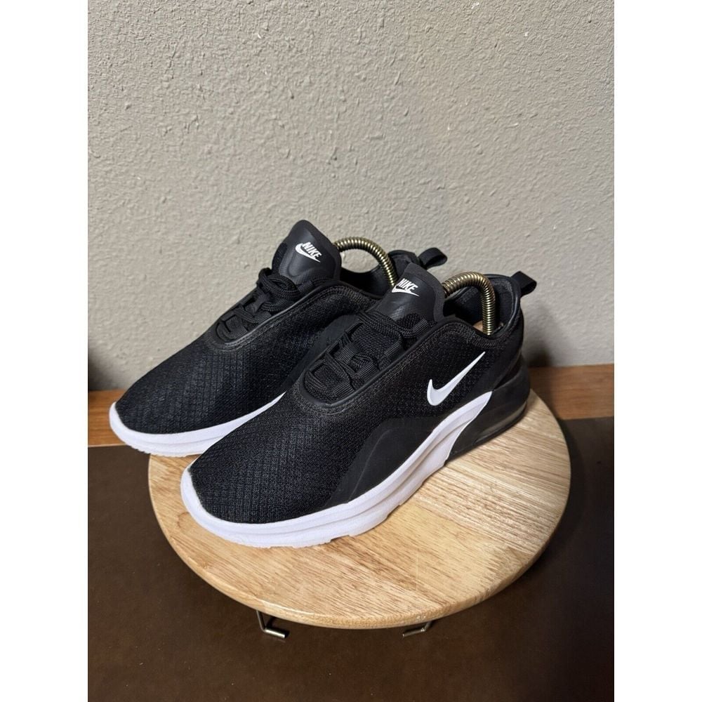 Nike Mens Air Max Motion 2 AO0352-007 Black/White Running Shoes 2021 Sz 6