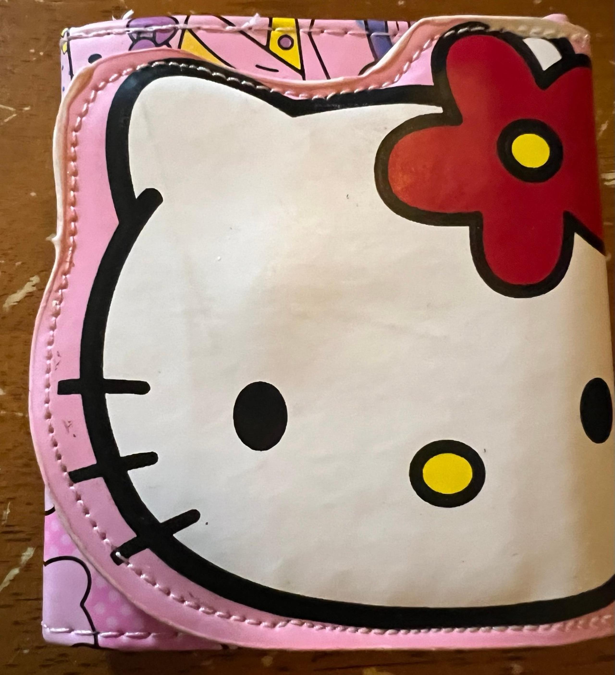 Hello Kitty Sanrio pink Vinyl Folding Bill Fold ID Credit Card Wallet Coin Purse