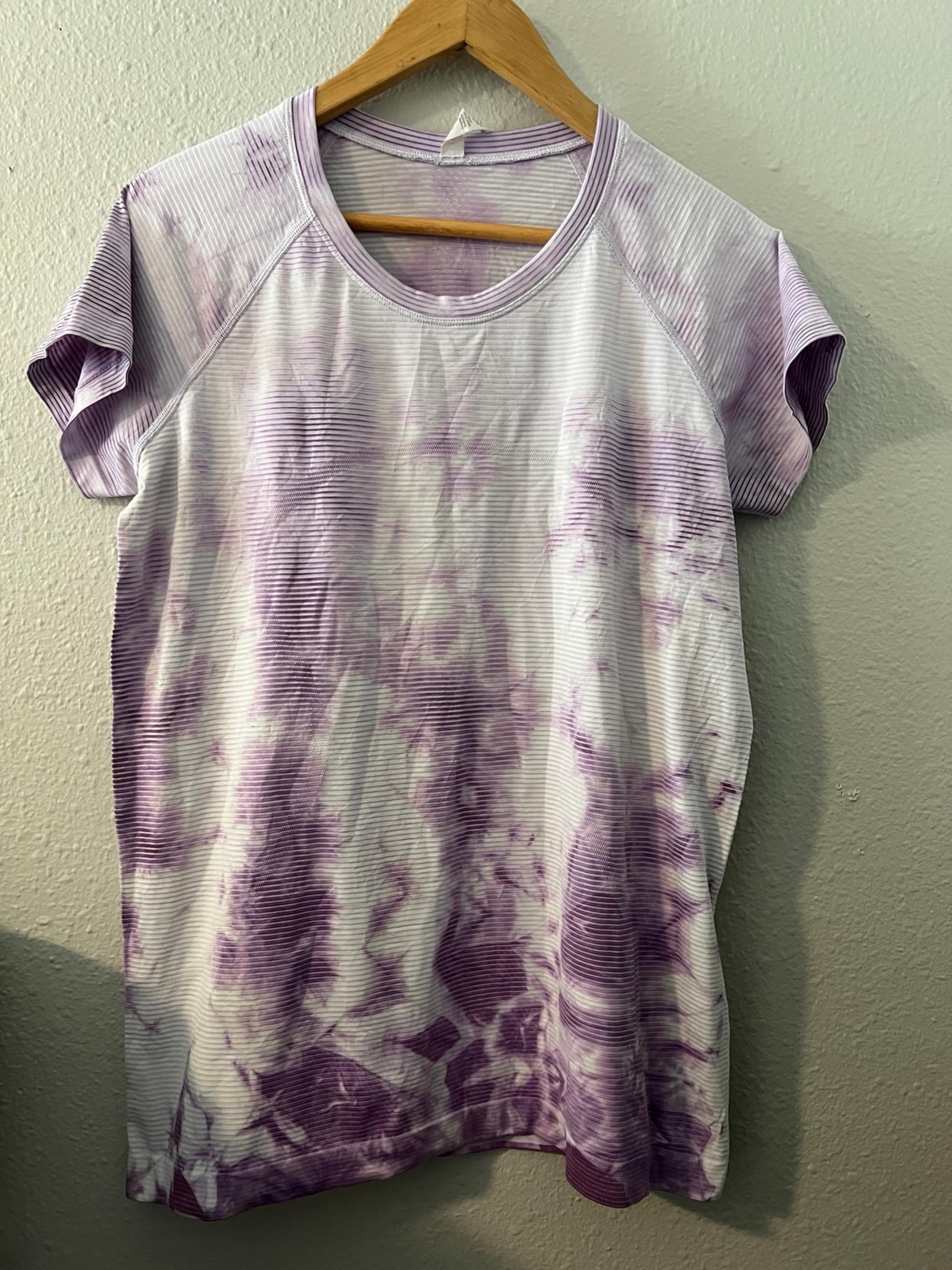Lululemon shirt