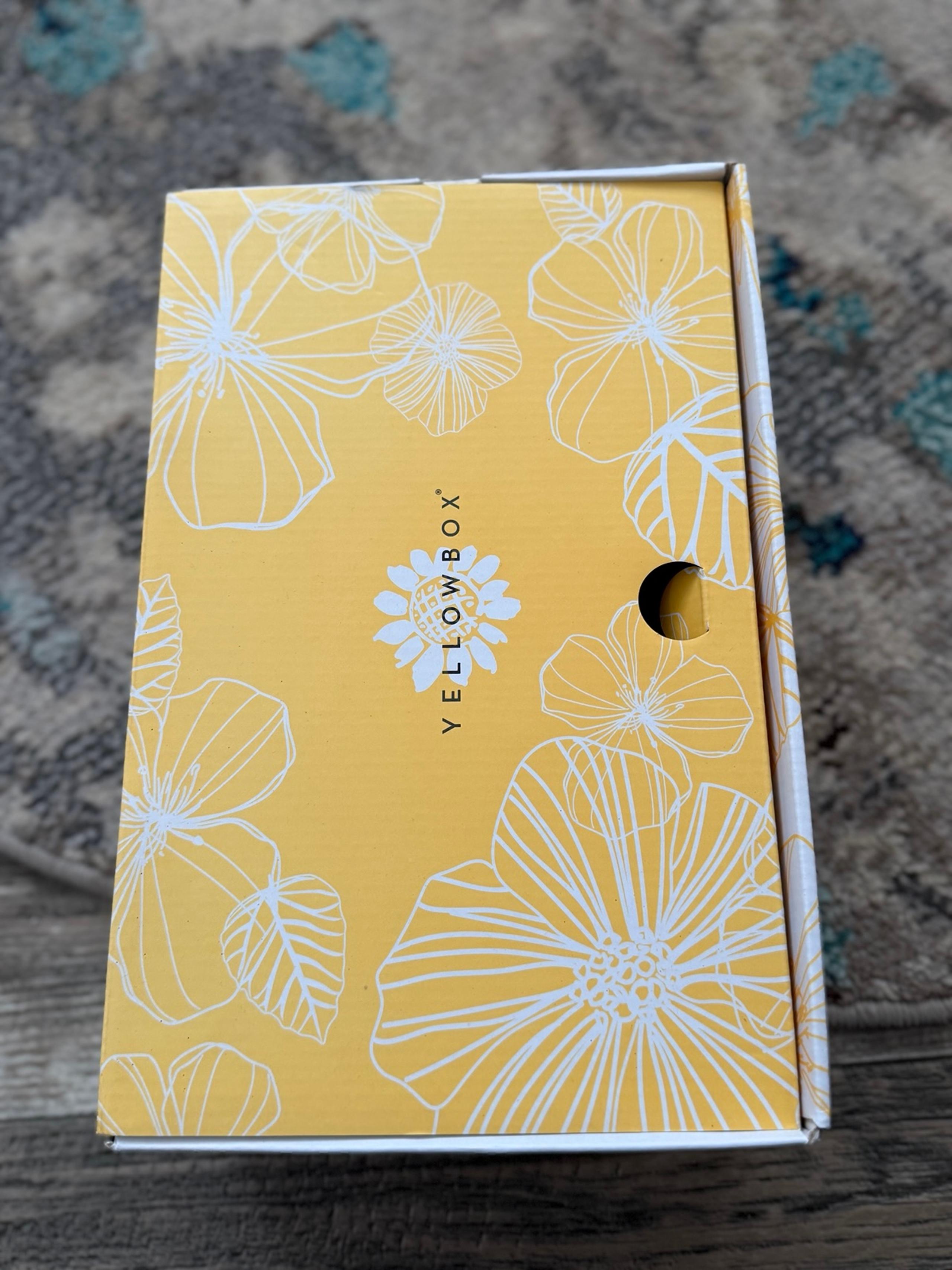 Yellow box summer shoes