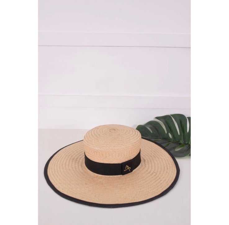Natural Beach Hat Handmade in Brazil
