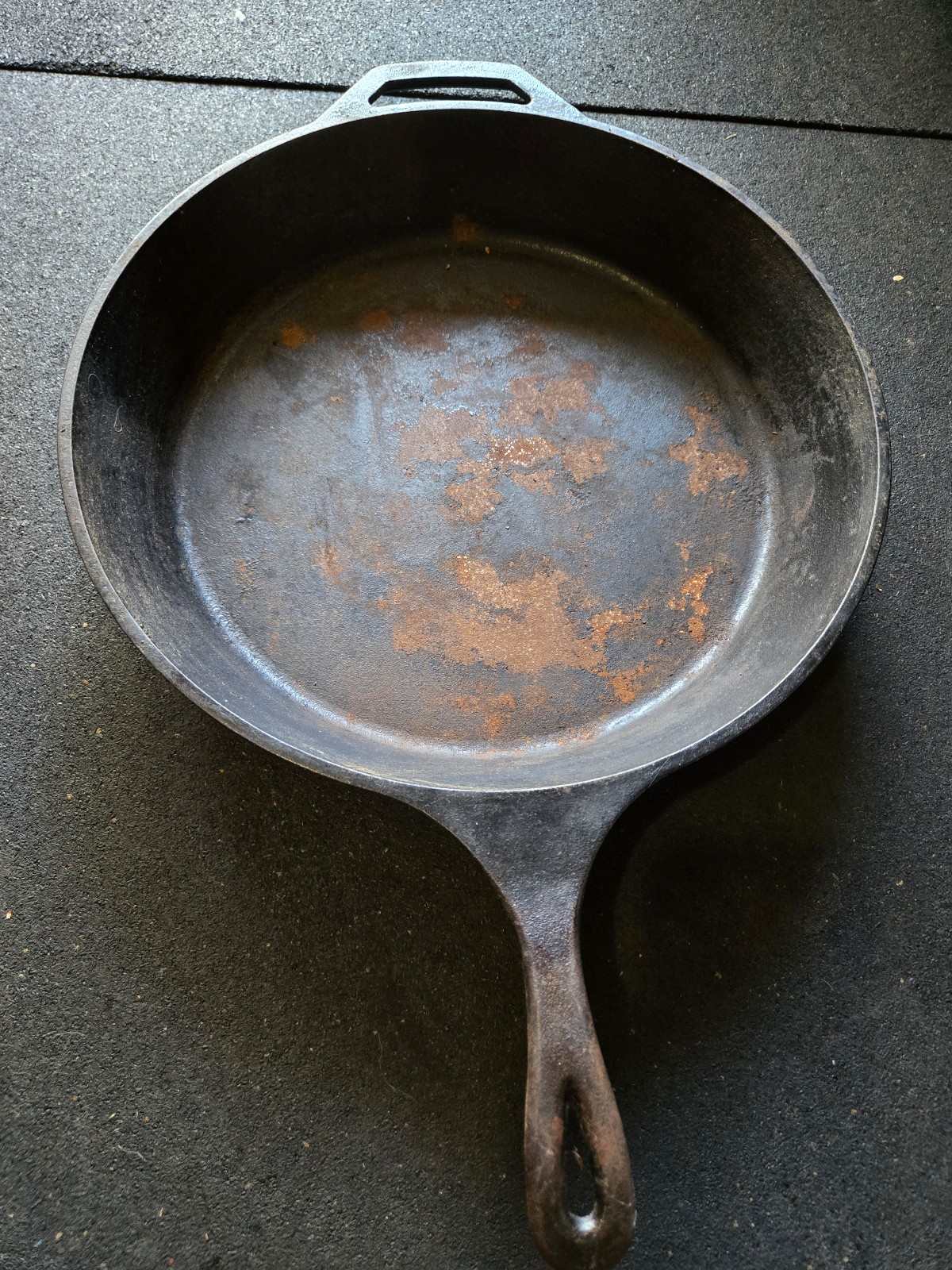 Lodge Cast Iron Skillet 14 Inch Teardrop Handle Frying Pan 14SK Vintage