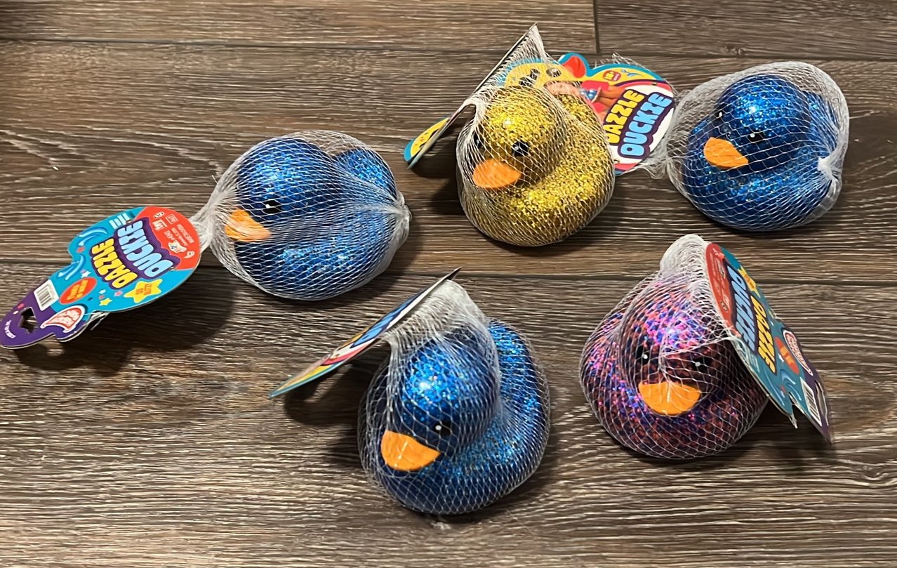 Dazzle duck lot of 5 ducks