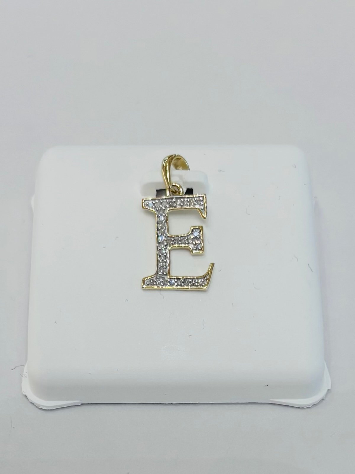10K Real Gold Real Diamond Pendant Initial “E”