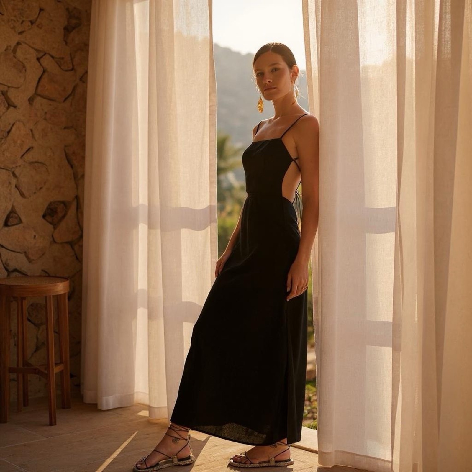 Reformation Black Nia Linen Open Back Midi Dress Front Slit Sz 4 Preppy Minimali