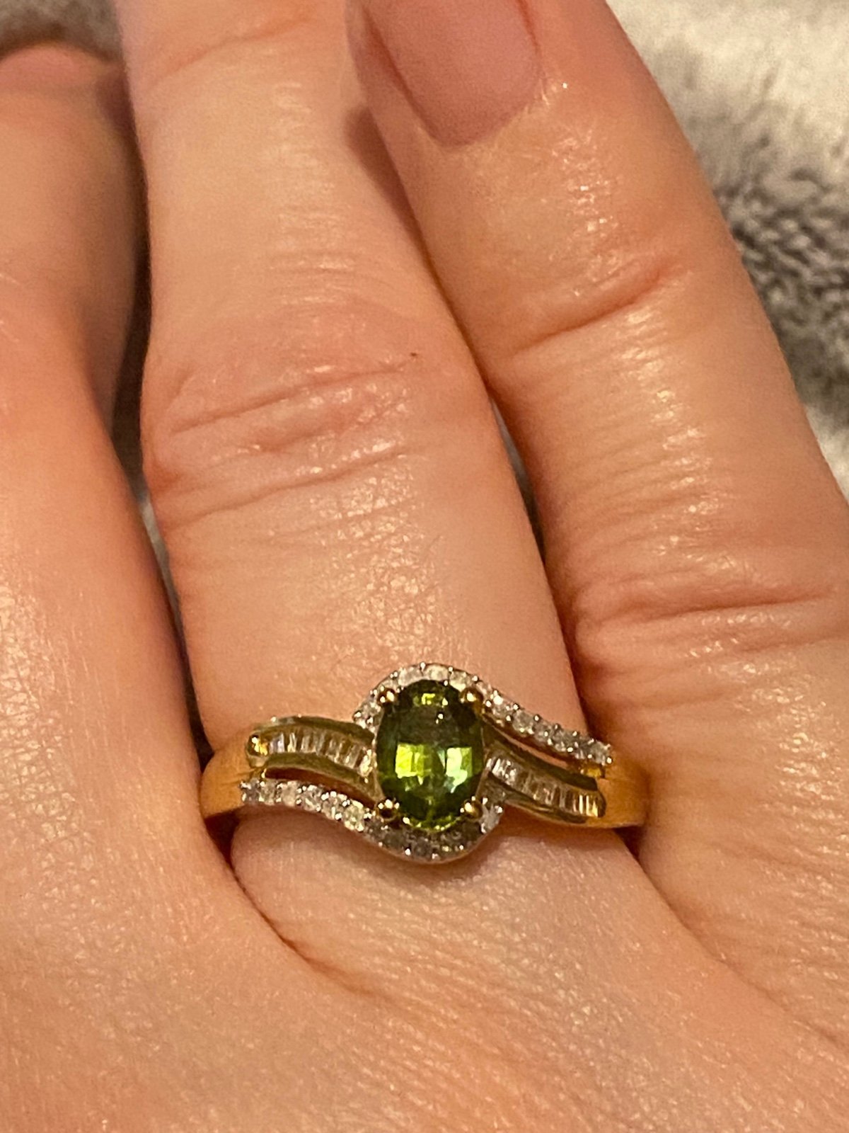 AAA Natural Calabar Green Tourmaline & Diamond Ring - Sz 8 - new!