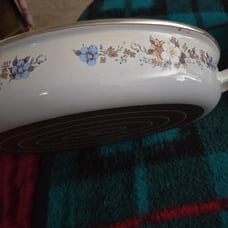 Vintage crowning touch