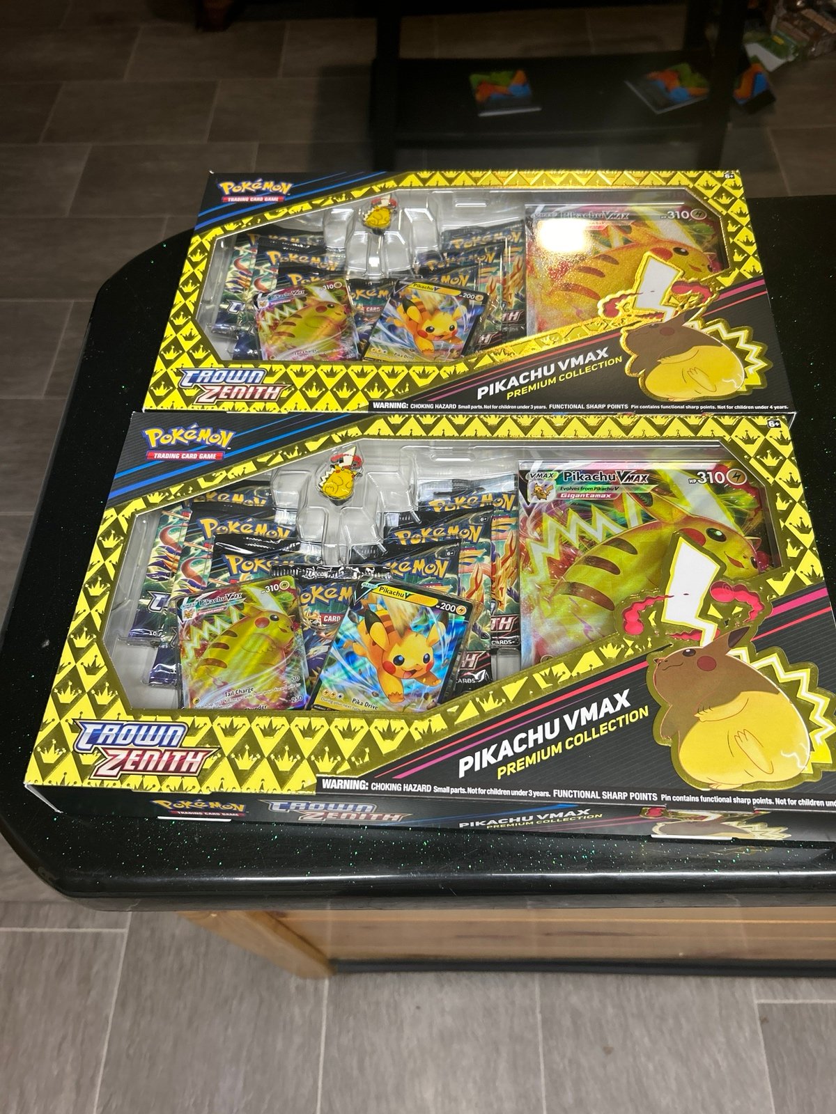 Pokémon Pikachu vmax premium collection 2x