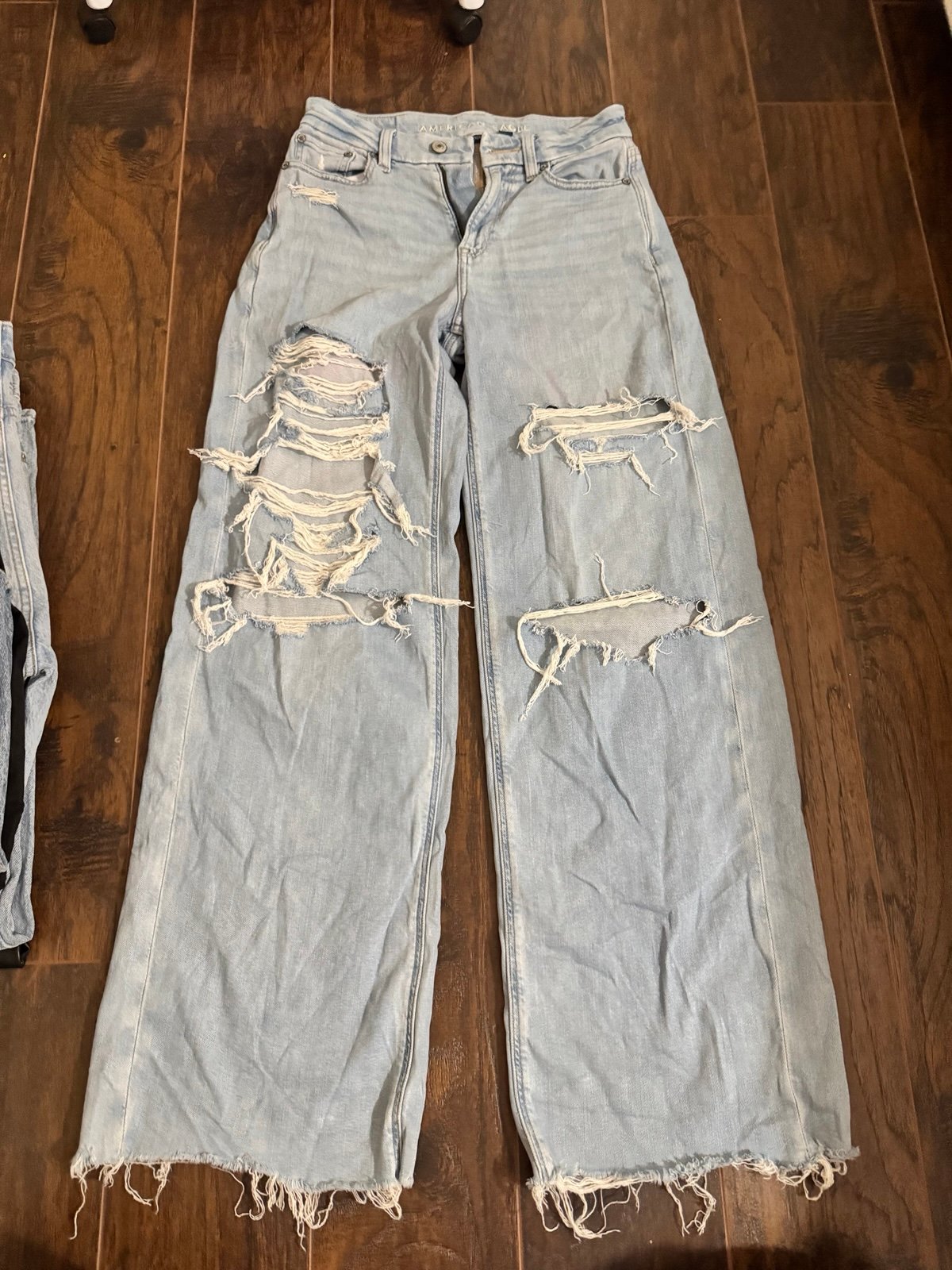 American Eagle Curvy Super High Rise Baggy Wide Leg Jean