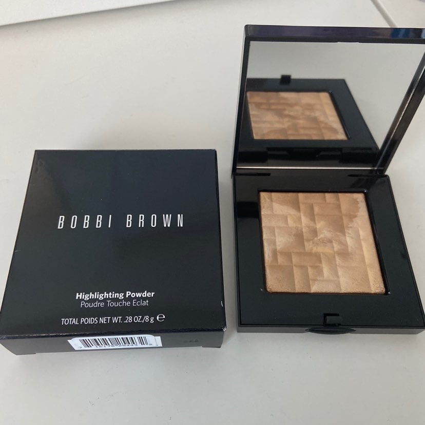 Bobbi Brown Highlight moon glow
