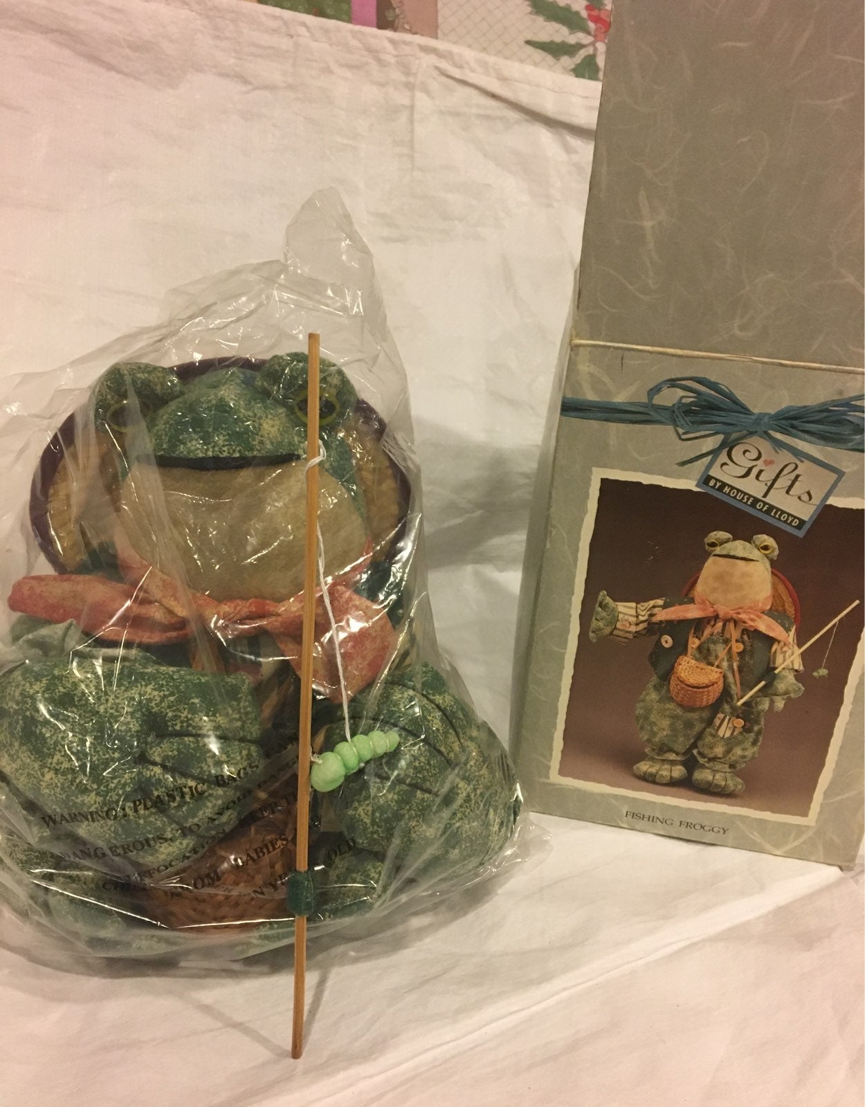 Vtg 1996 Fishing Froggy House of Lloyd