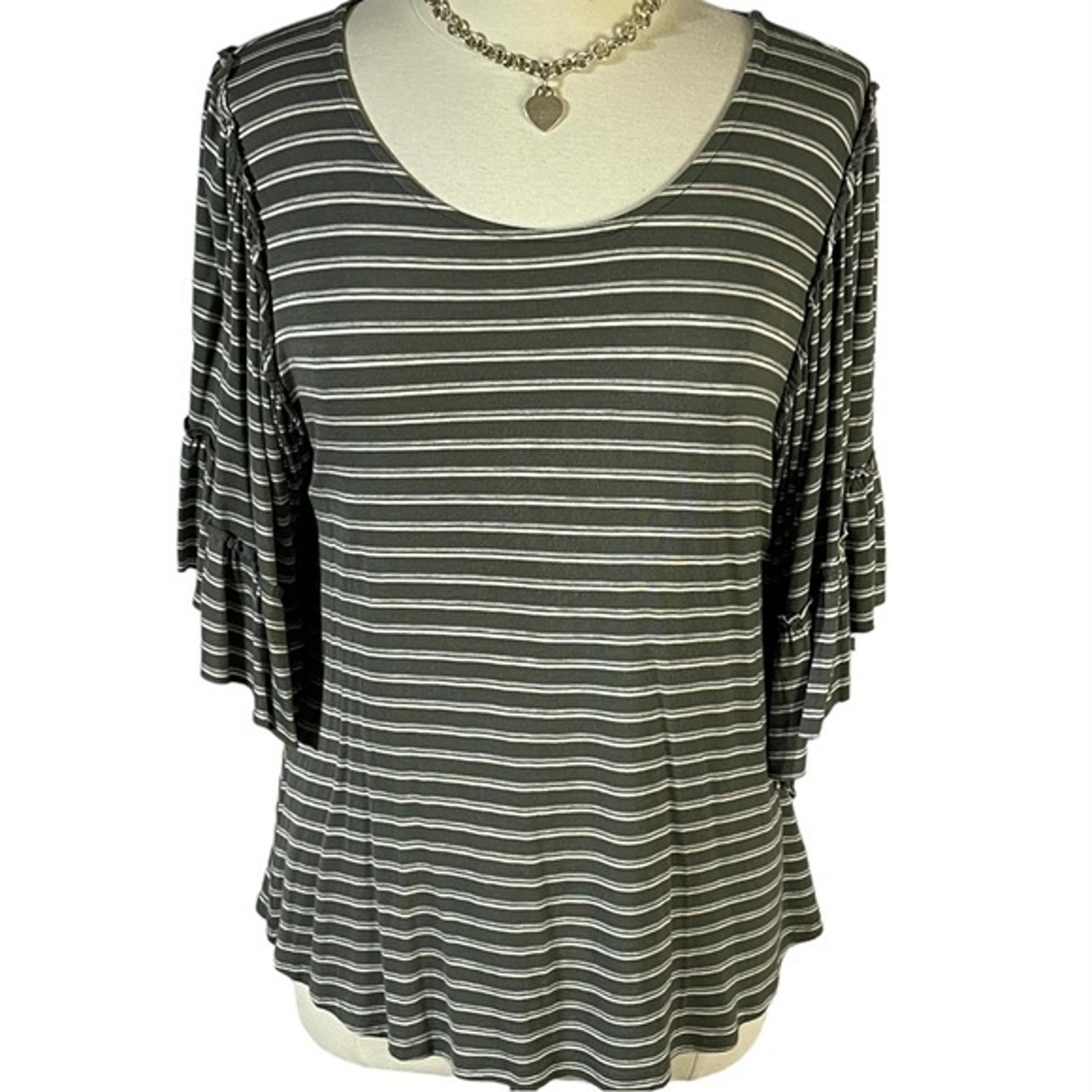 Bobeau Olive Green Cream Striped Flounce Ruffled Elbow Sleeve Stretch Knit Top