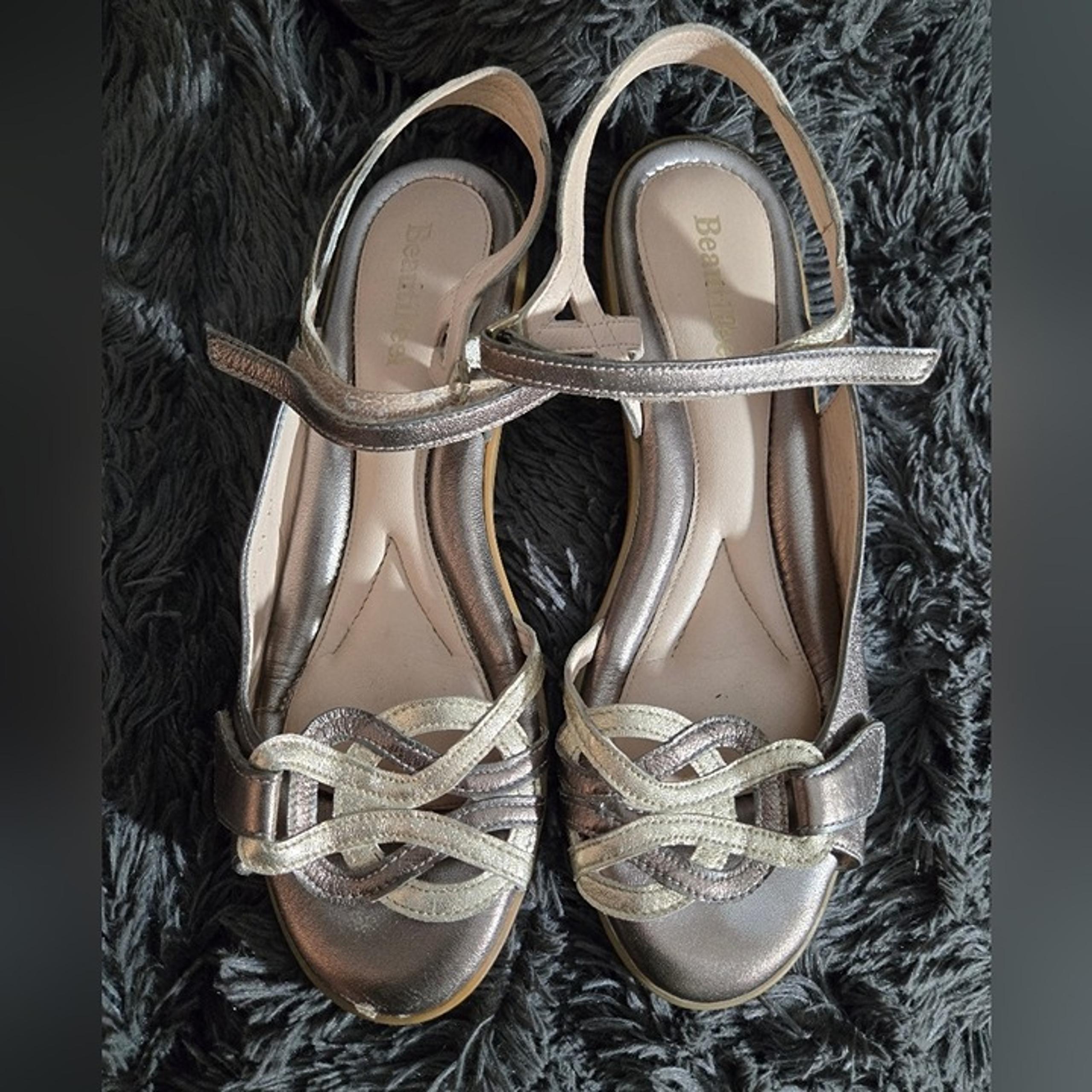 Beautifeel Metallic Strappy Sandals Sz 41