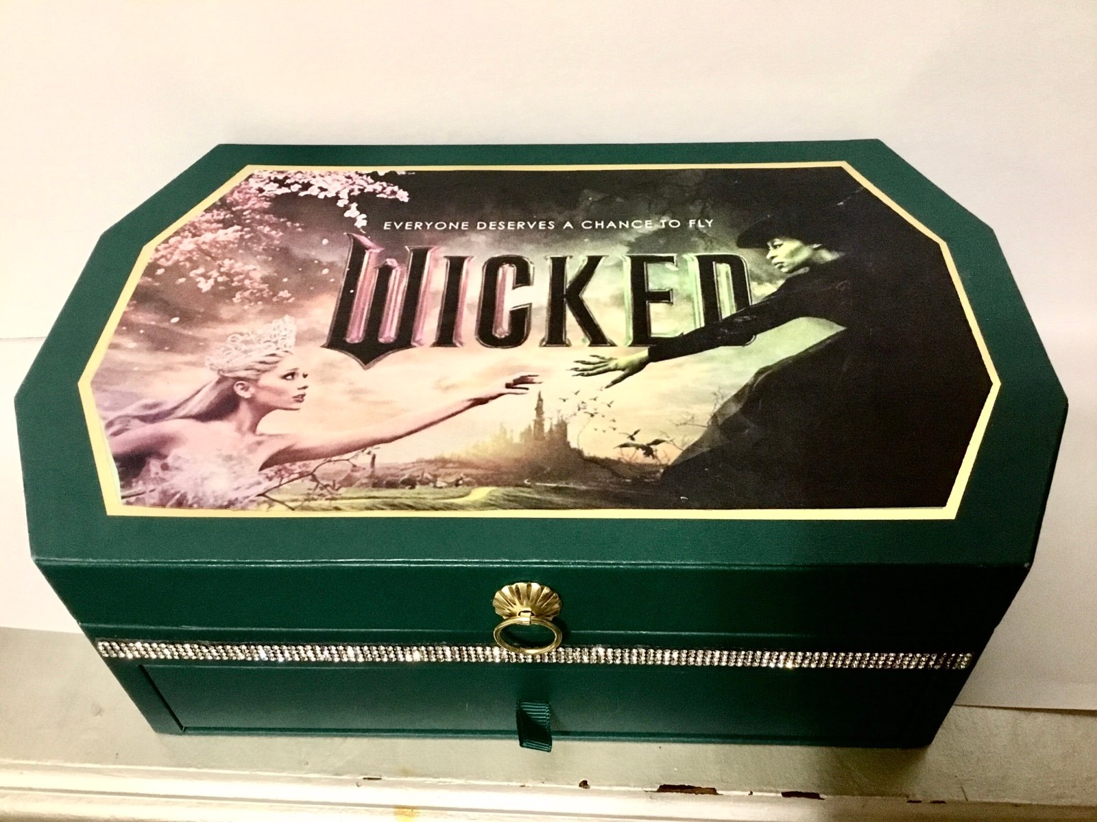 Wicked 12 Day Advent Calendar Jewelry box