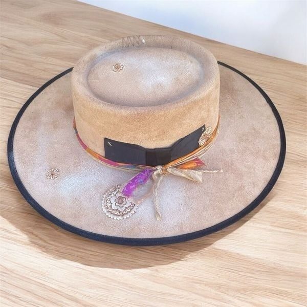 NWOT Petra Savage Light Brown Suede Boater/Cowboy/Panama Sun Hat Medium Boho