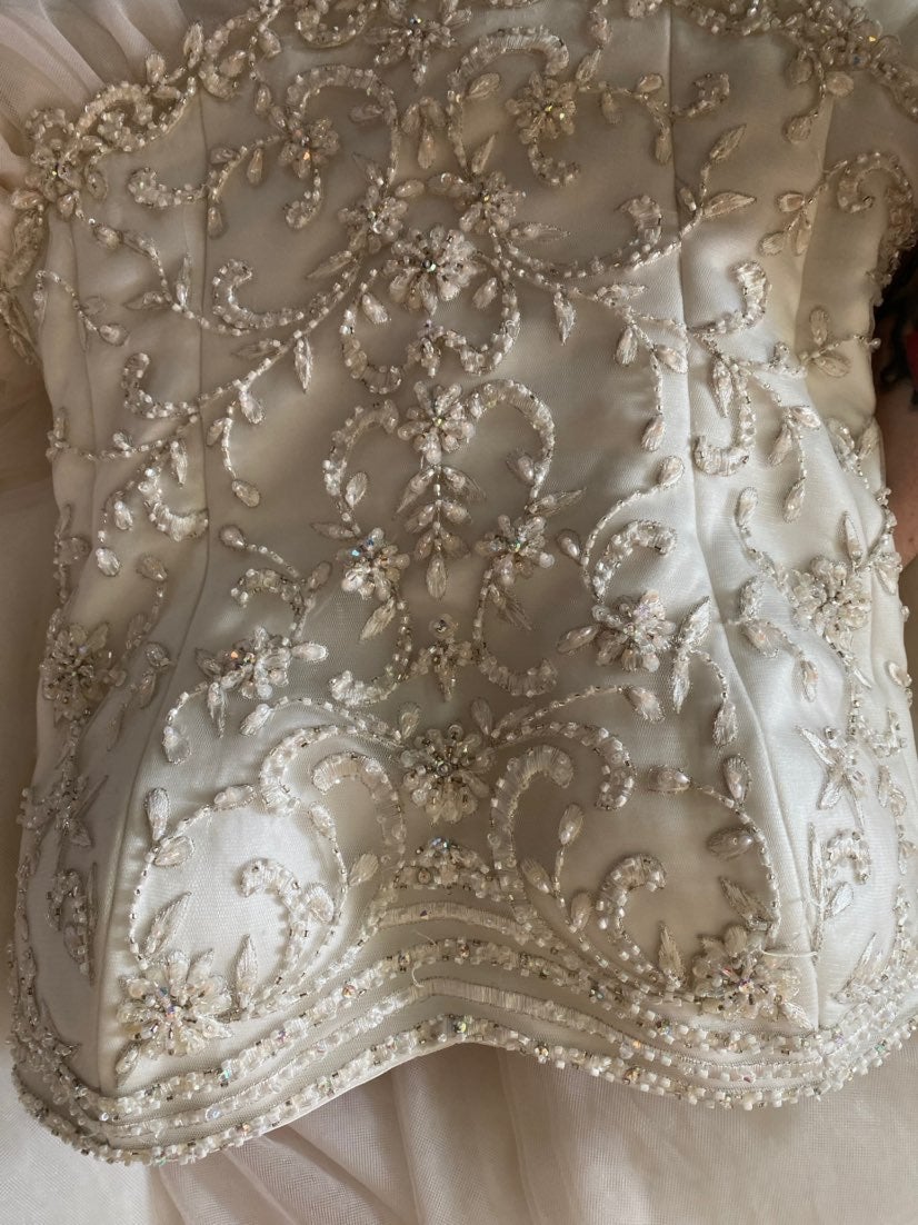 wedding gown