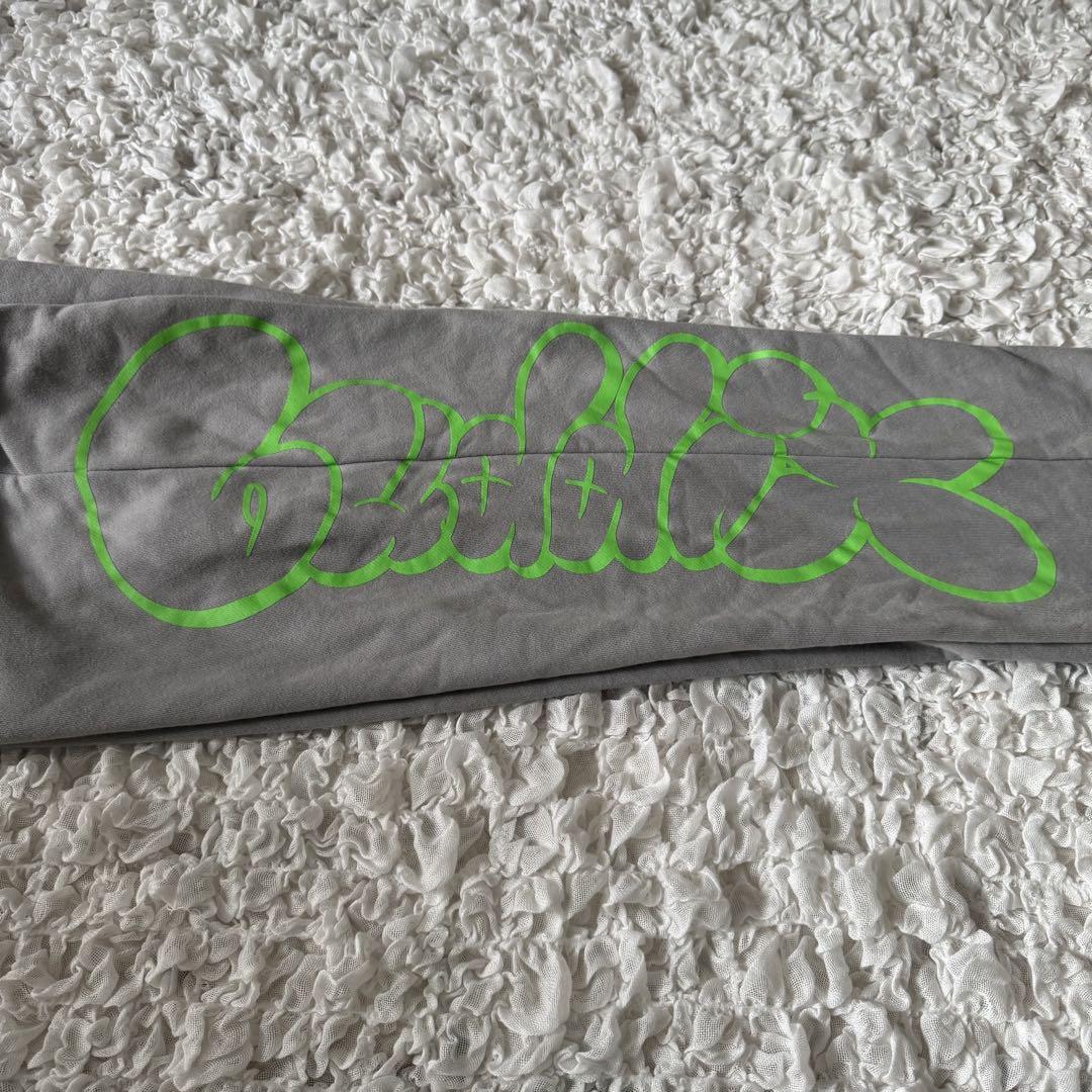 Excellent condition buddix M size sweatpants in gray