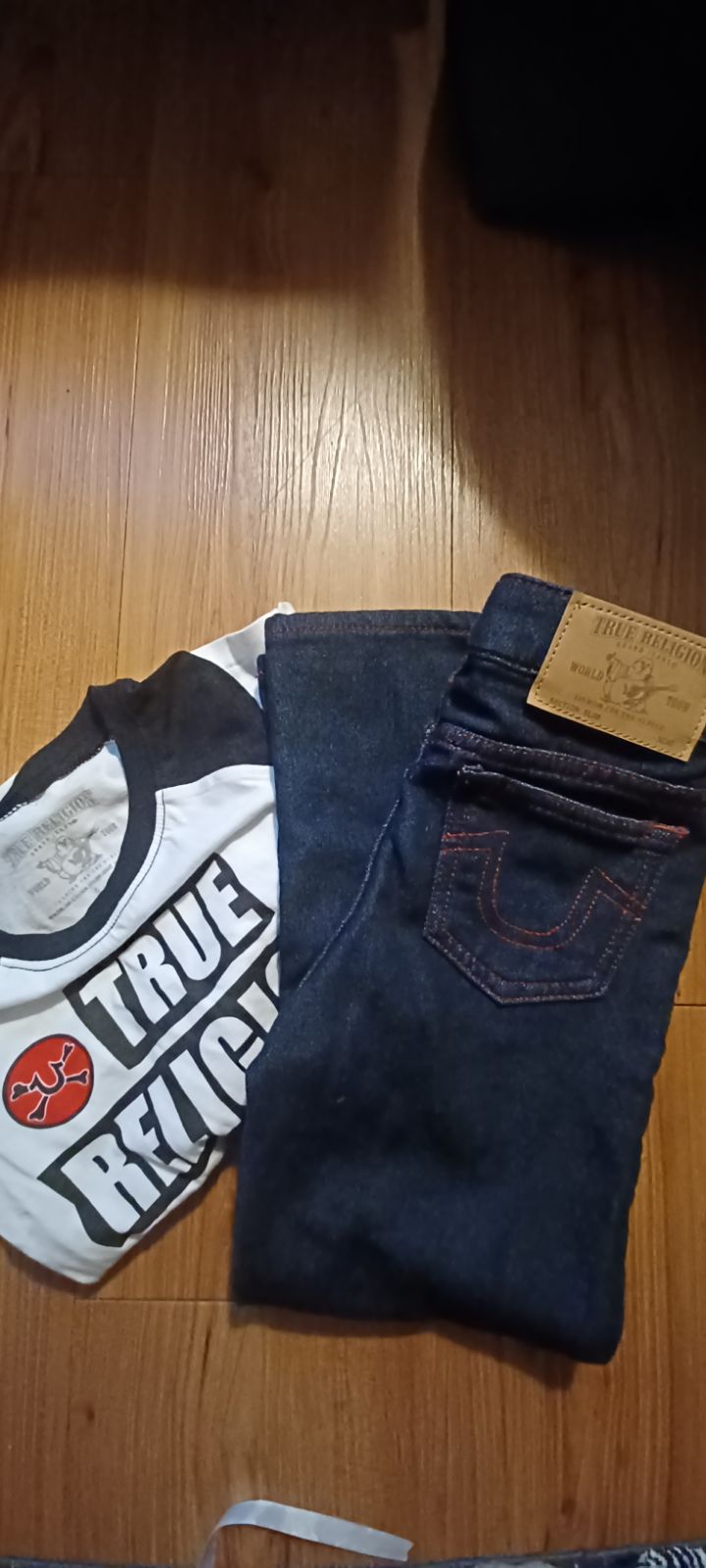 True Religion set