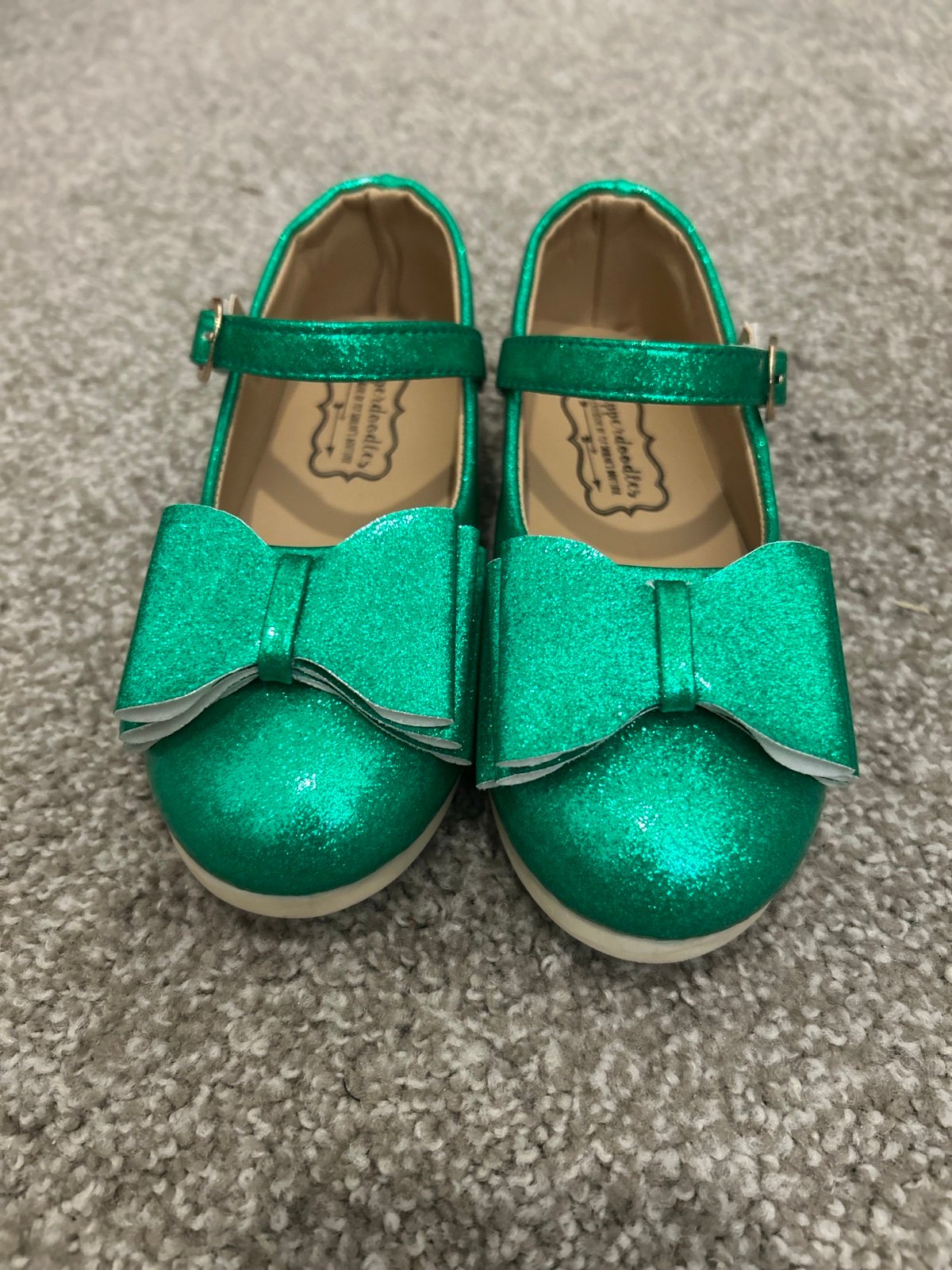 Girls size 30/13 (fit like 11) glitter green bow shoes